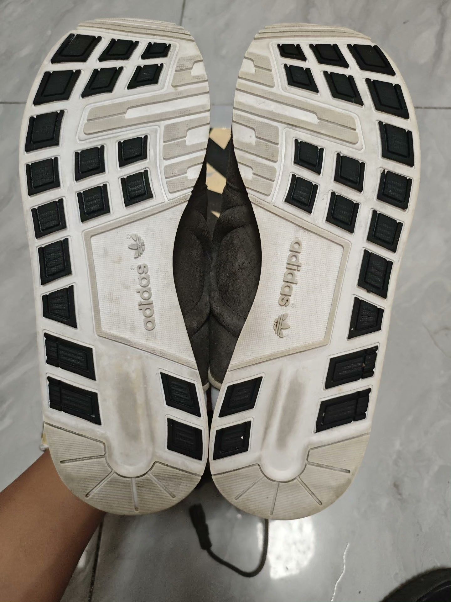 Adidas Adidas Lowtop Sneakers 10 Men Size US 10 / EU 43 - 5 Thumbnail