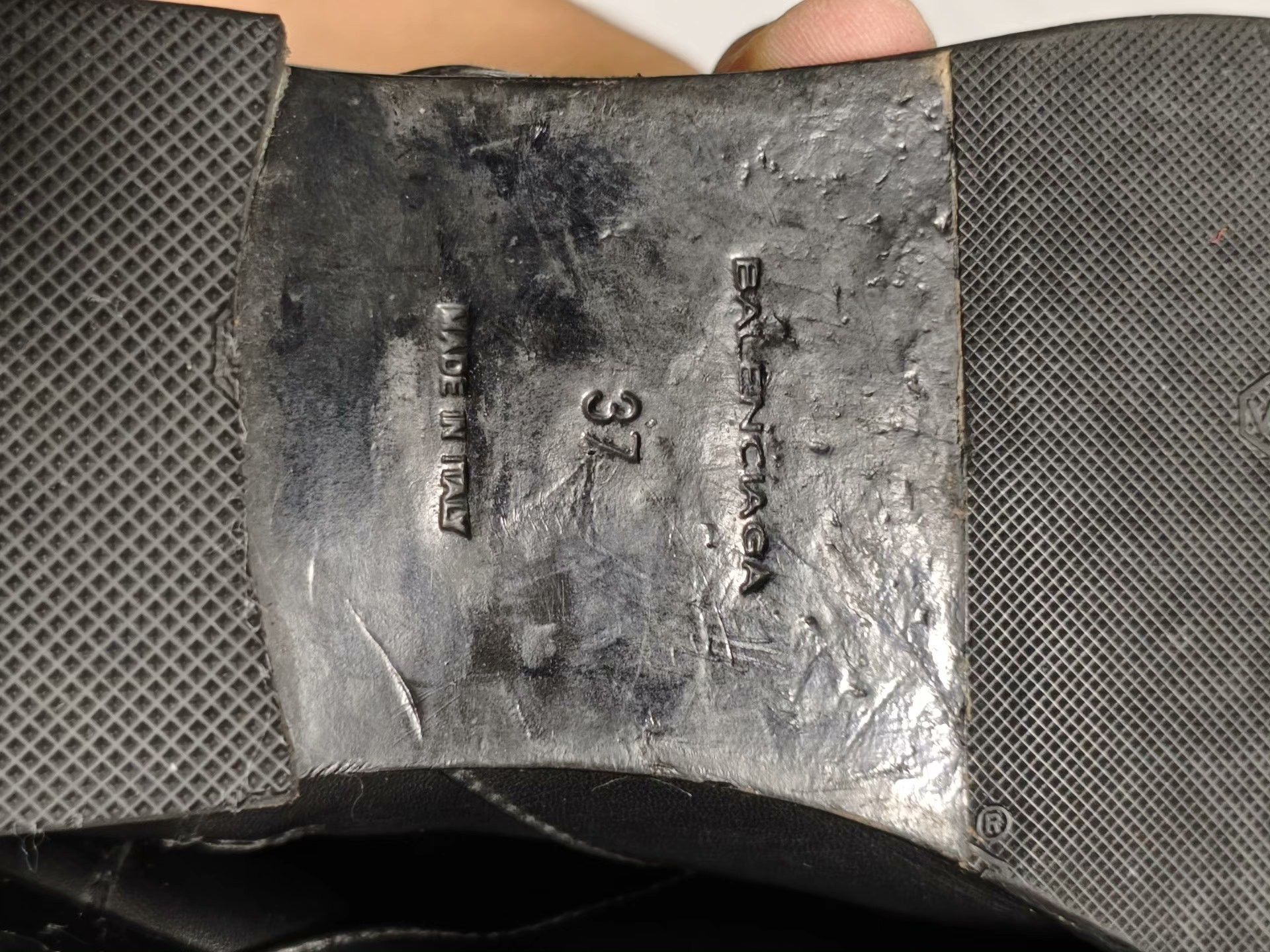Balenciaga Balenciaga Black Boots us_7 Women Size US 7 / IT 37 - 7 Thumbnail