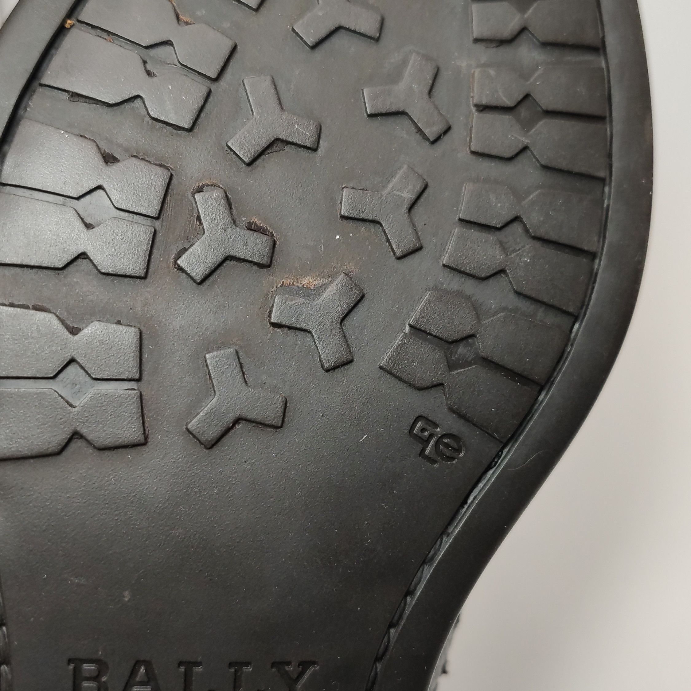 Bally Bally Stripe Detail Leather B Logo Loafers EU 39.5 Size US 6 / EU 39 - 11 Thumbnail