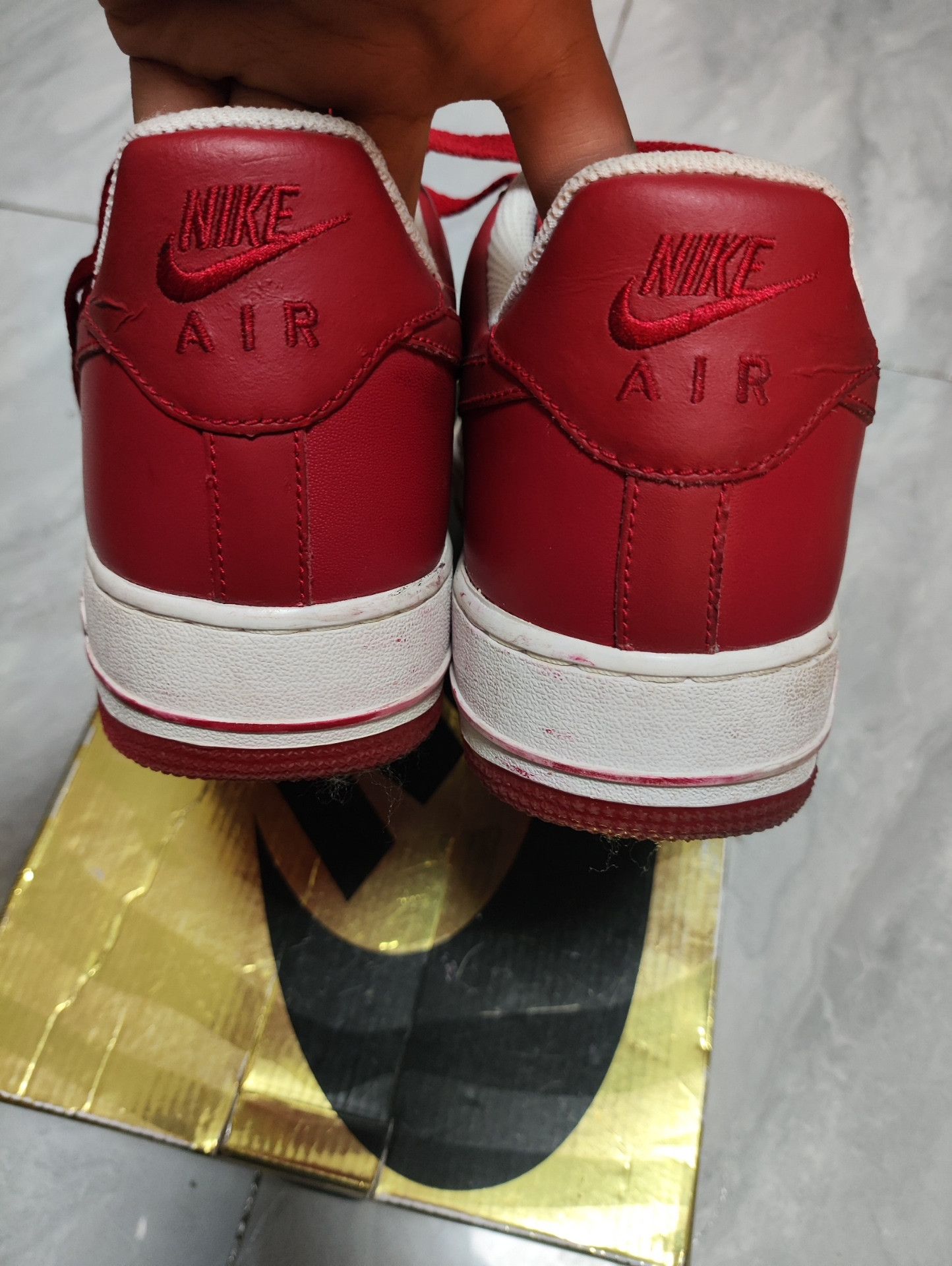 Nike Nike Red Lowtop Sneakers 11 Men Size US 11 / EU 44 - 7 Thumbnail