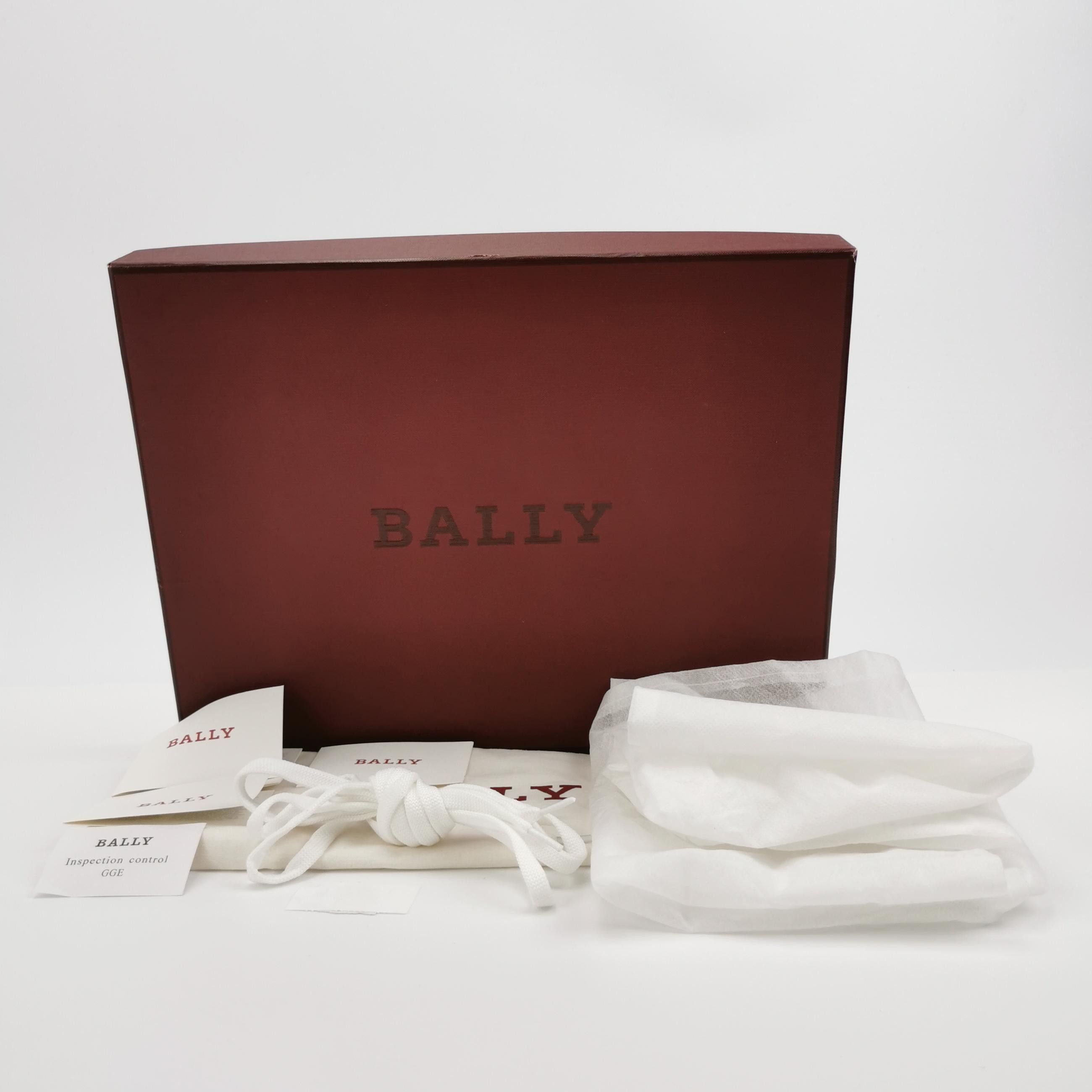 Bally Bally Stripe Leather Sneakers US 9 Size US 9 / EU 42 - 7 Thumbnail