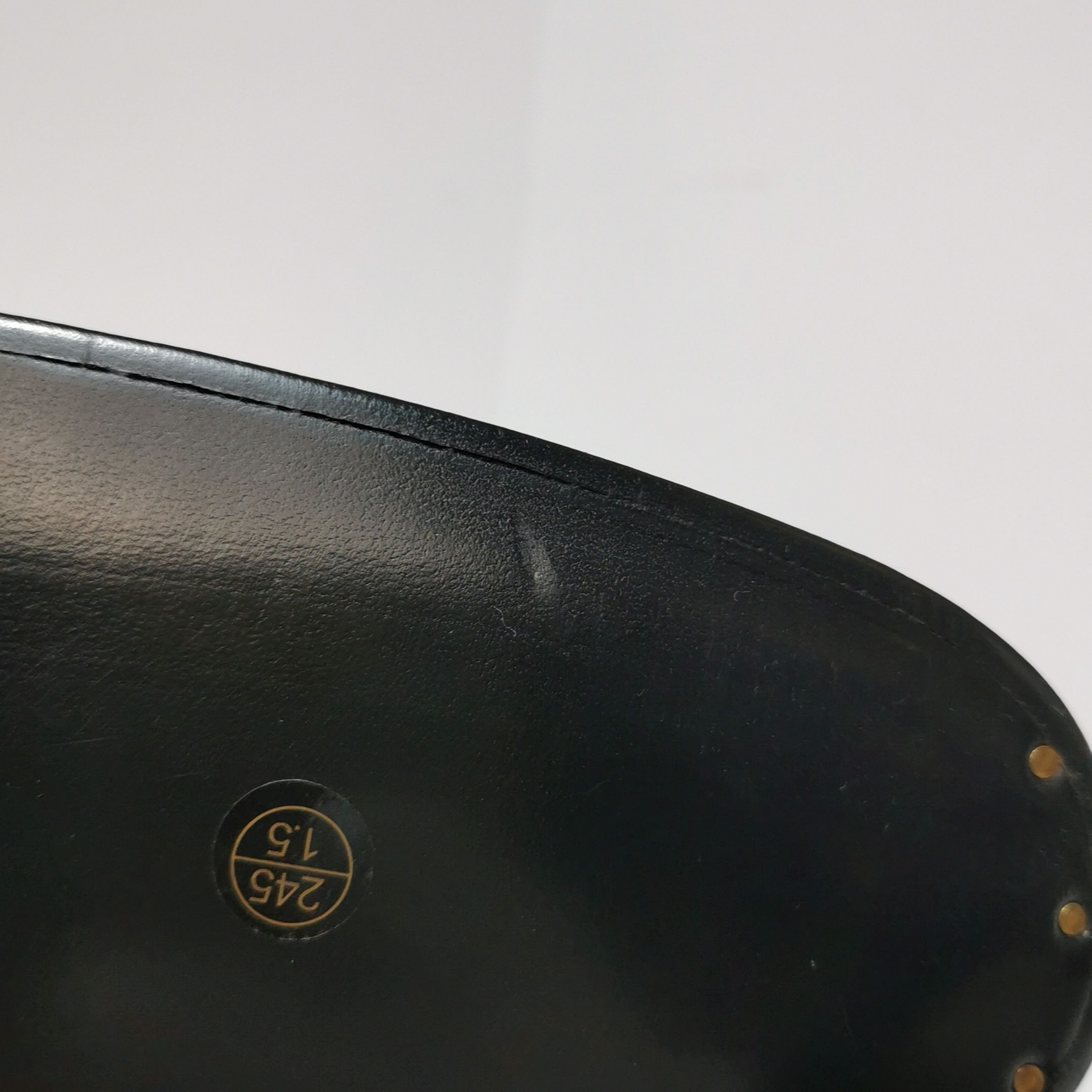 Gucci Gucci Interlocking G Patent Leather Loafers Size 6.5 Size US 7 / EU 40 - 9 Thumbnail