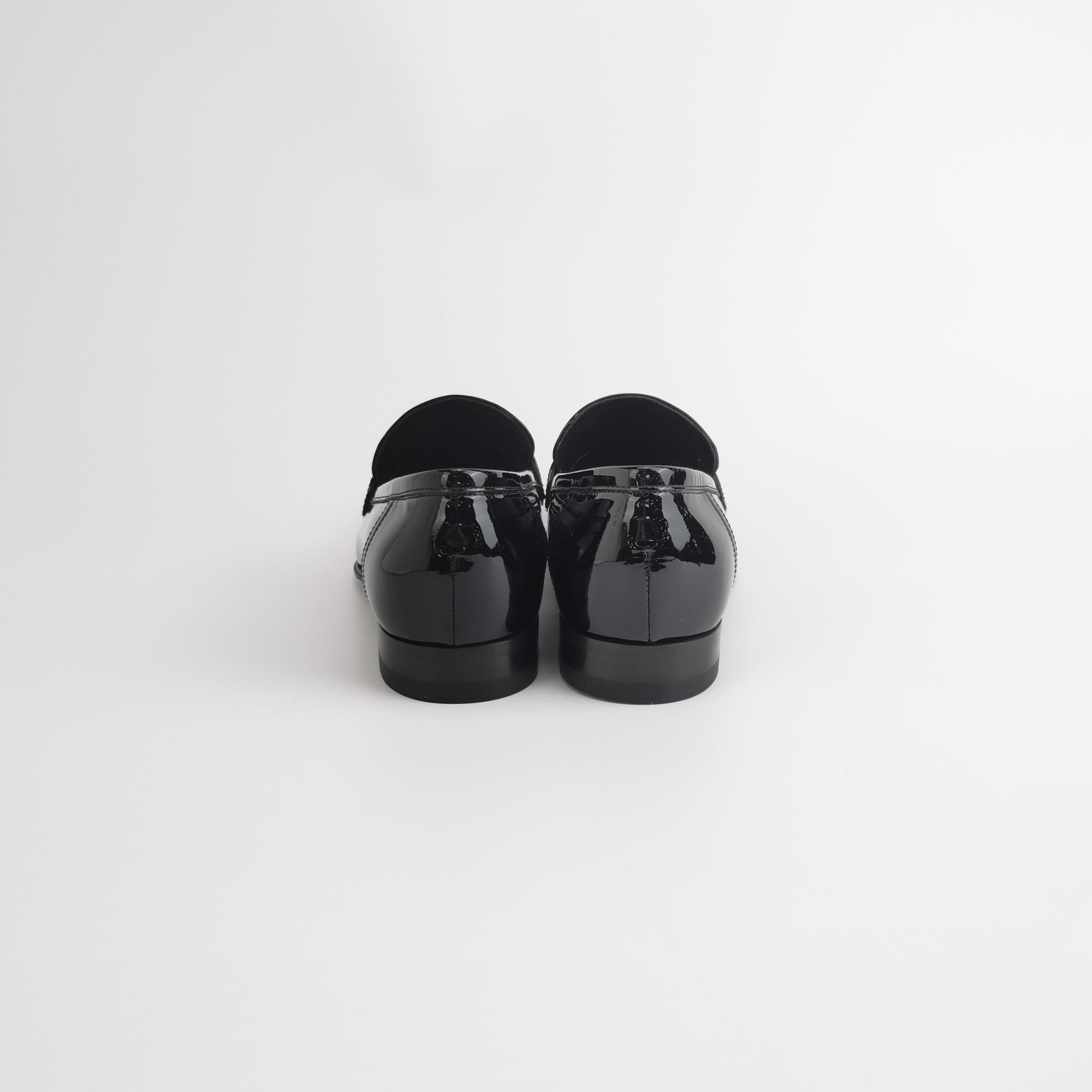 Gucci Gucci Interlocking G Patent Leather Loafers Size 6.5 Size US 7 / EU 40 - 5 Thumbnail