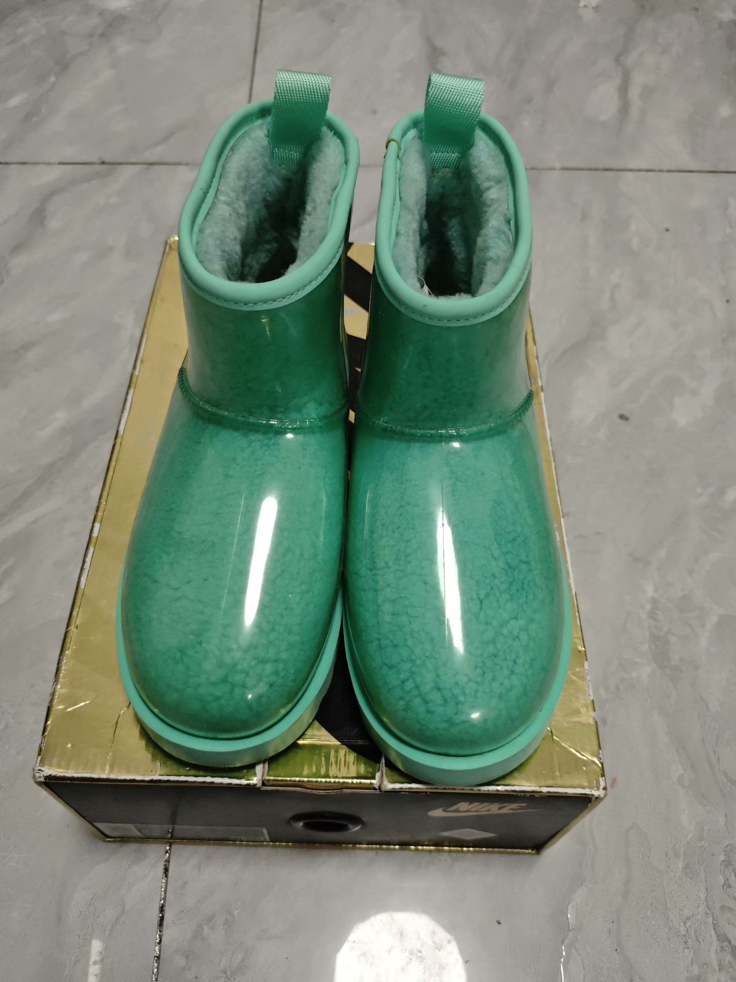 Ugg UGG Thermal Blue Boots us_6 Women Size US 6 / IT 36 - 2 Thumbnail