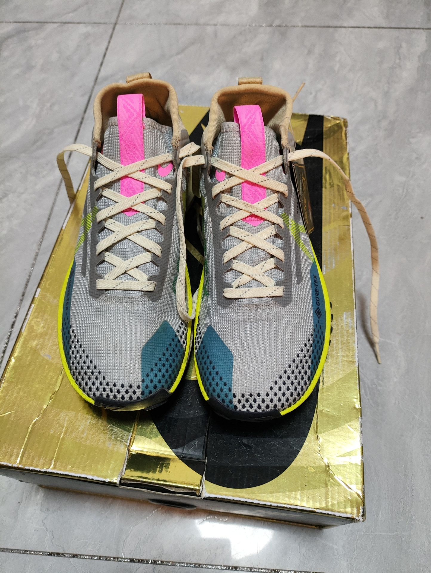 Nike Nike Gray Lowtop Sneakers us_5-5 Women Size US 5.5 / IT 35.5 - 2 Thumbnail