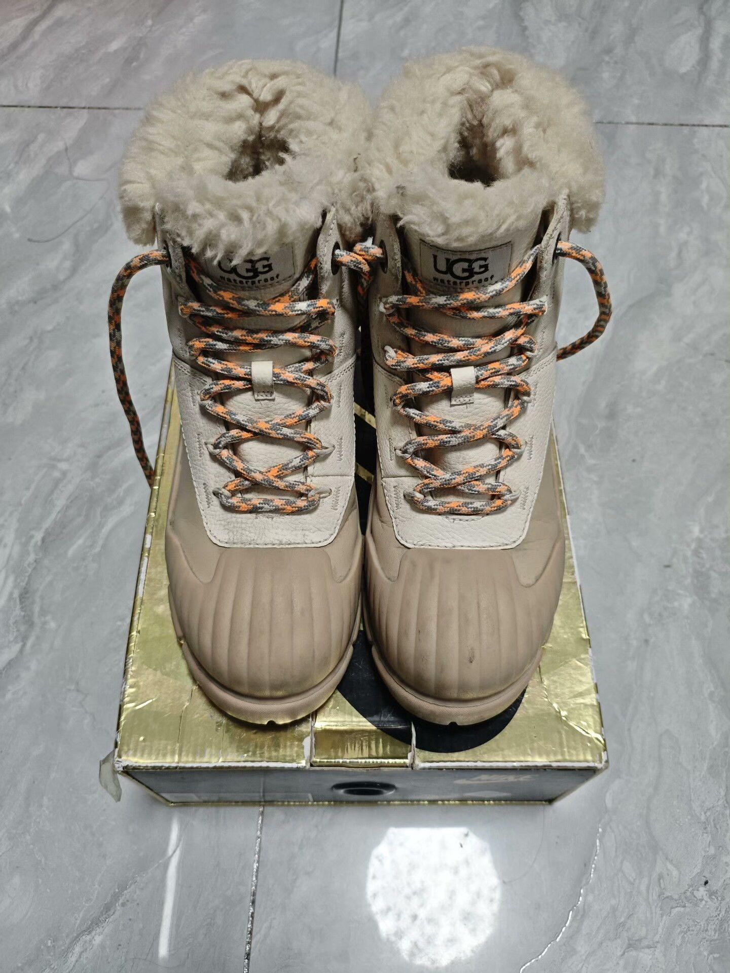 Ugg UGG Casual Thermal White Boots us_7 Women Size US 7 / IT 37 - 2 Thumbnail