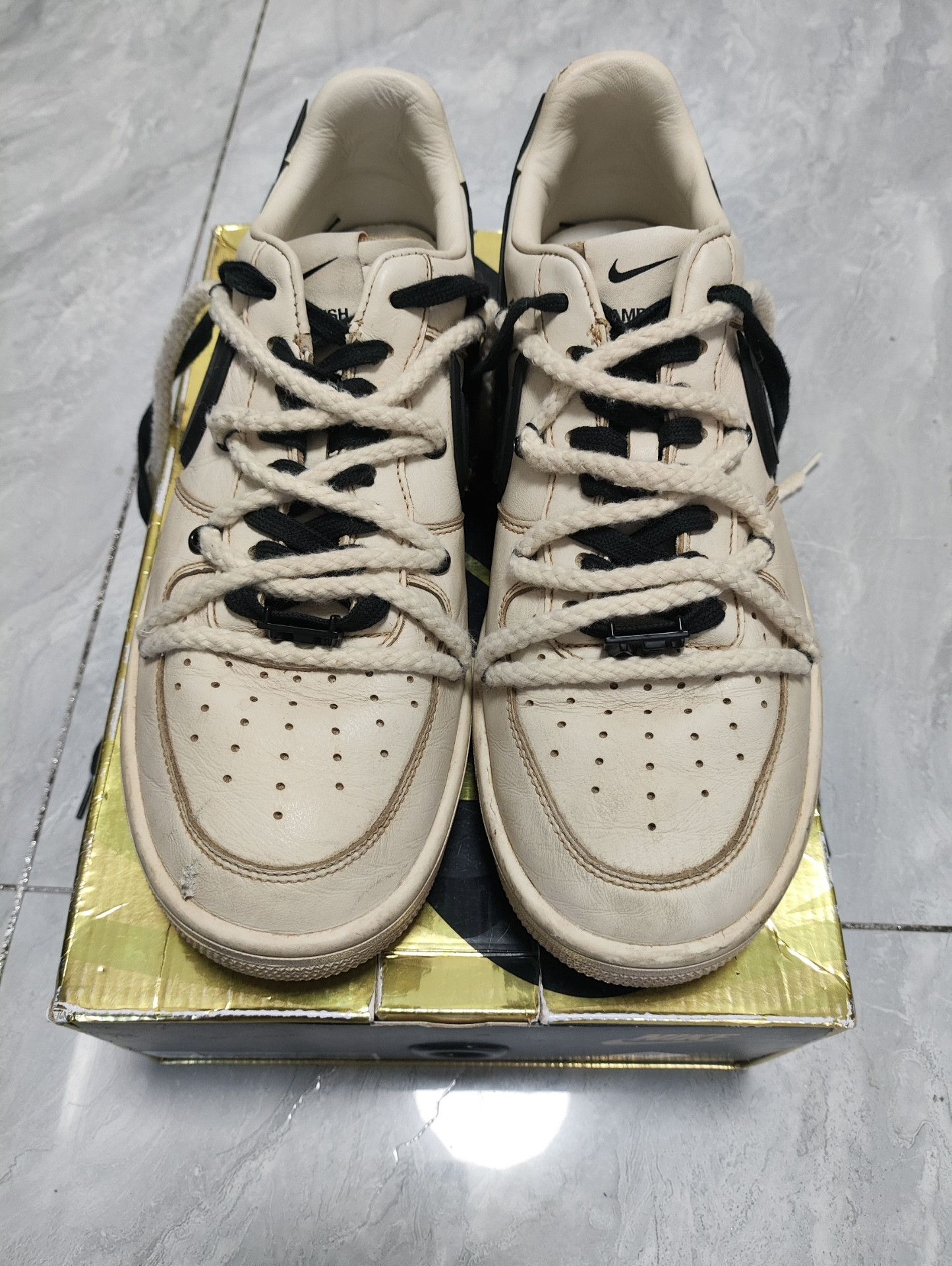 Nike Nike Brown Lowtop Sneakers 11.5 Men Size US 11.5 / EU 44-45 - 2 Thumbnail