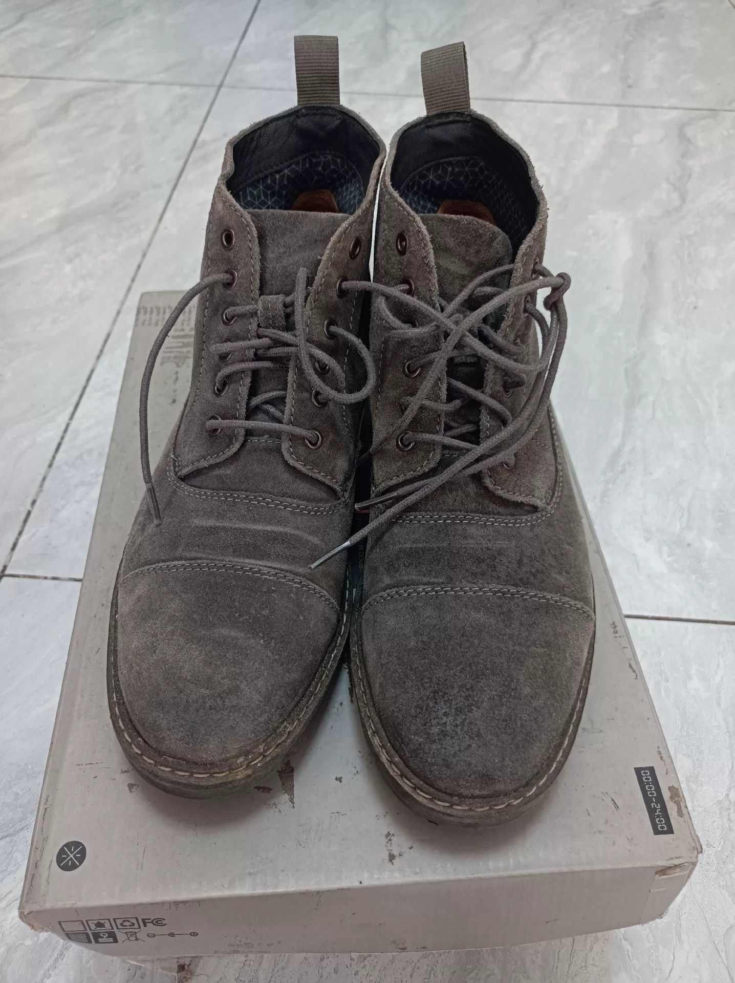 Clarks Clarks Boots 9.5 Men Size US 9.5 / EU 42-43 - 2 Thumbnail