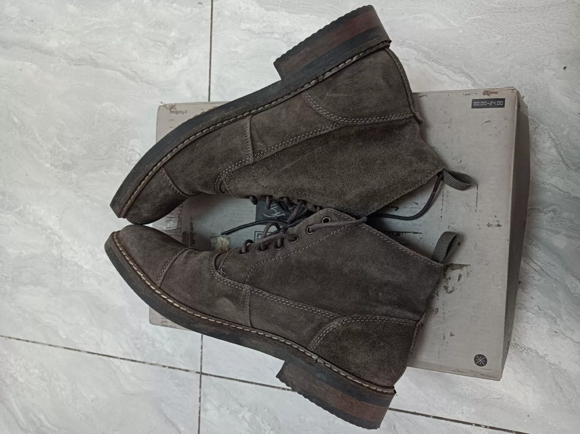 Clarks Clarks Boots 9.5 Men Size US 9.5 / EU 42-43 - 4 Thumbnail
