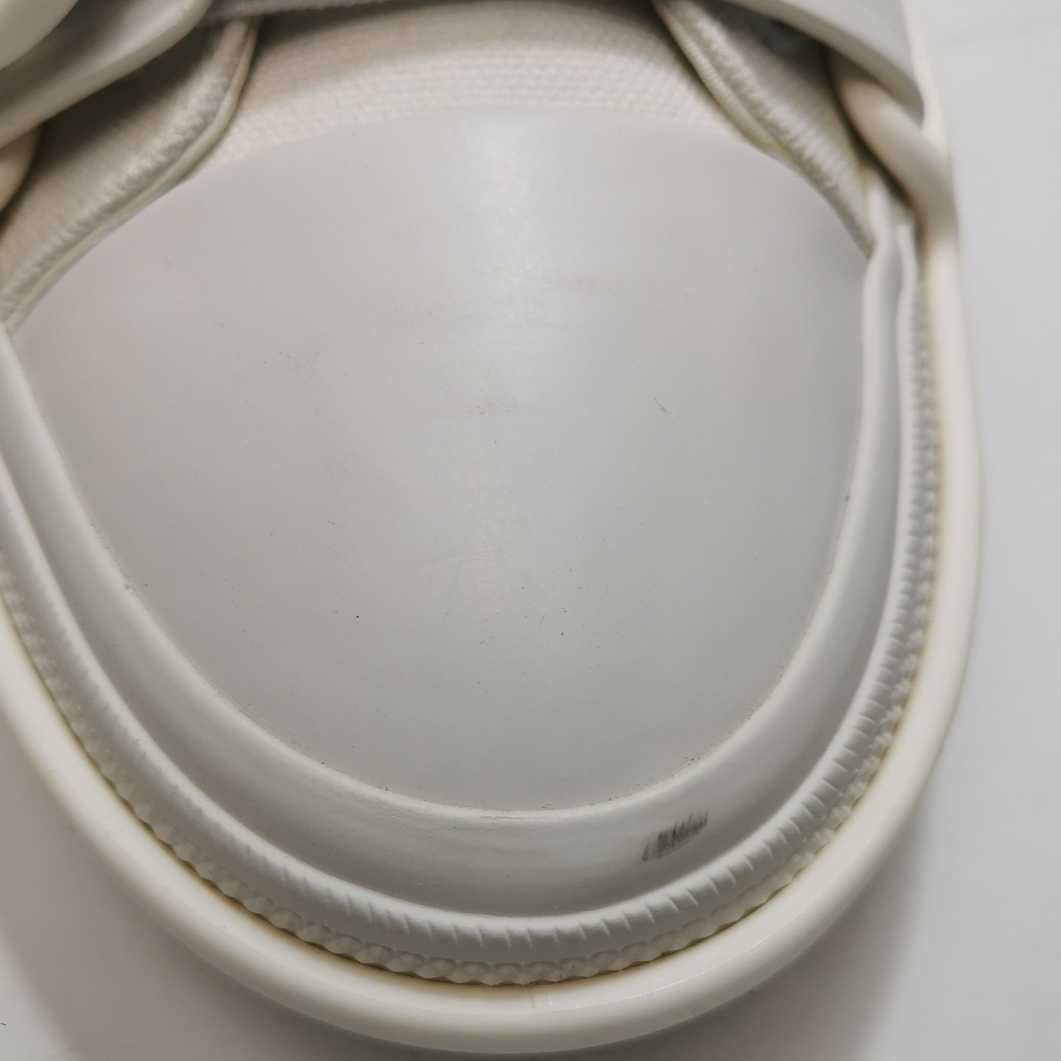 Burberry Burberry Cage Buckle Canvas Sneakers 40 Size US 7 / EU 40 - 9 Thumbnail