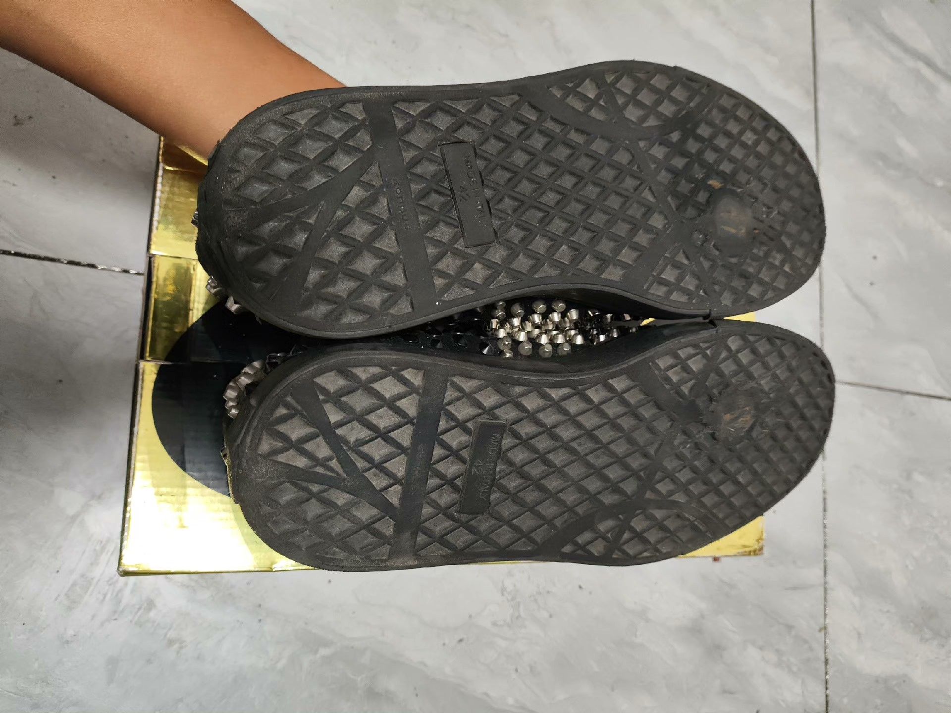 Giuseppe Zanotti Giuseppe Zanotti Black Lowtop Sneakers 9 Men Size US 9 / EU 42 - 6 Thumbnail