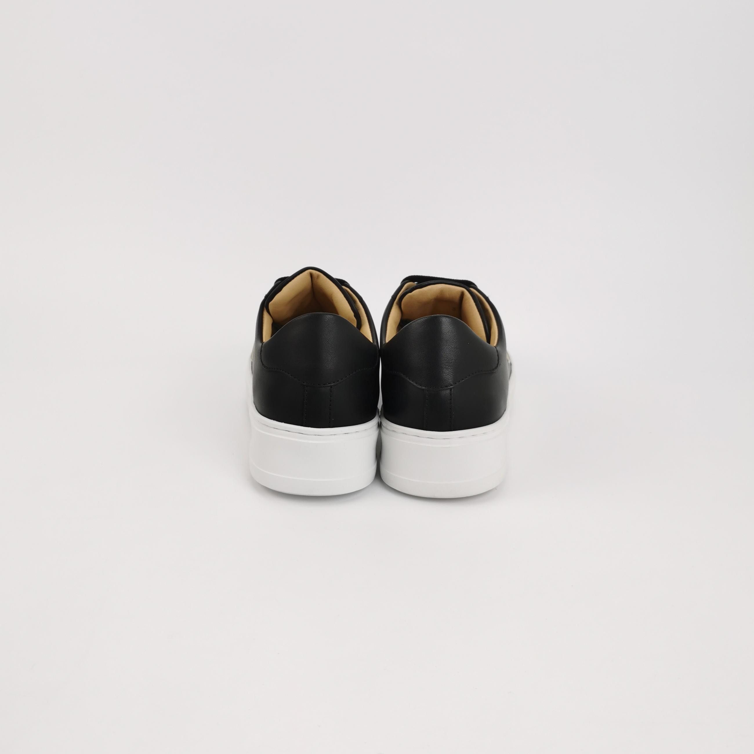 Philipp Plein Philipp Plein Logo Leather Low-Top Sneakers 39.5 Size US 6 / EU 39 - 5 Thumbnail