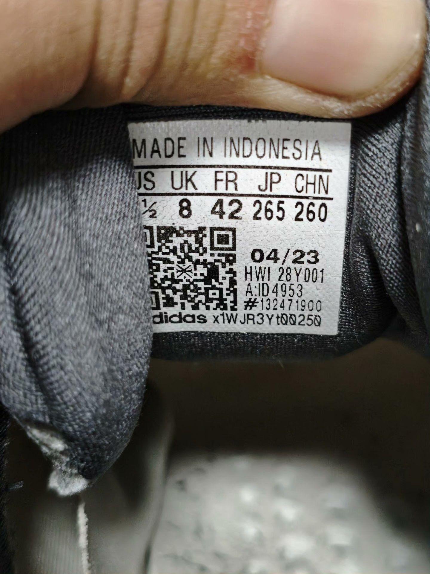 Adidas Adidas Training Gray Lowtop Sneakers 9 Men Size US 9 / EU 42 - 7 Thumbnail