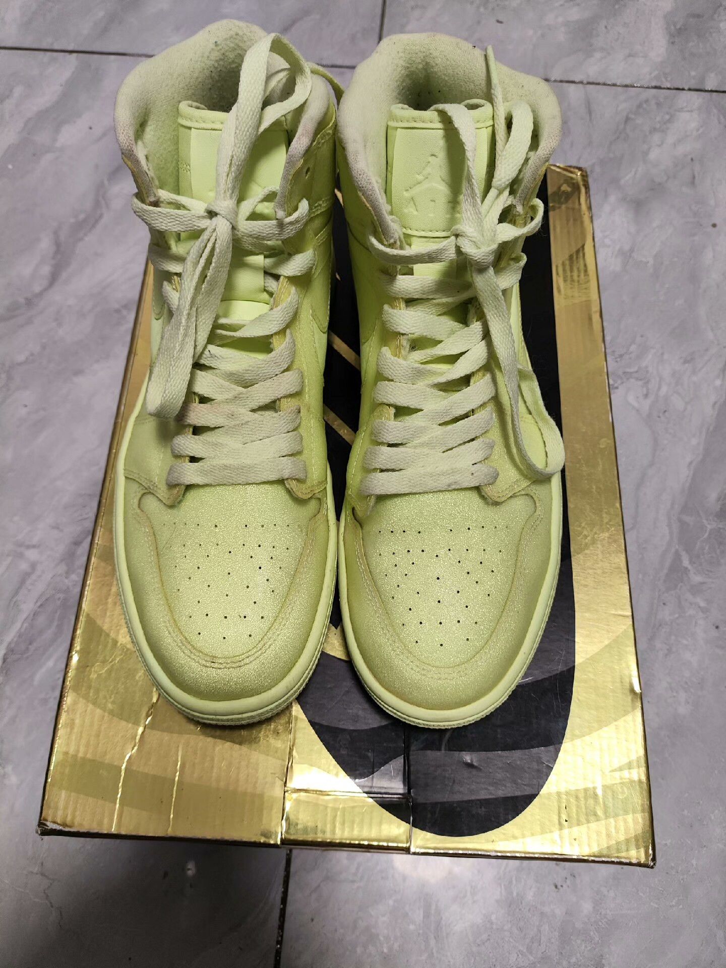 Nike Nike Green Lowtop Sneakers 6 Men Size US 6 / EU 39 - 2 Thumbnail