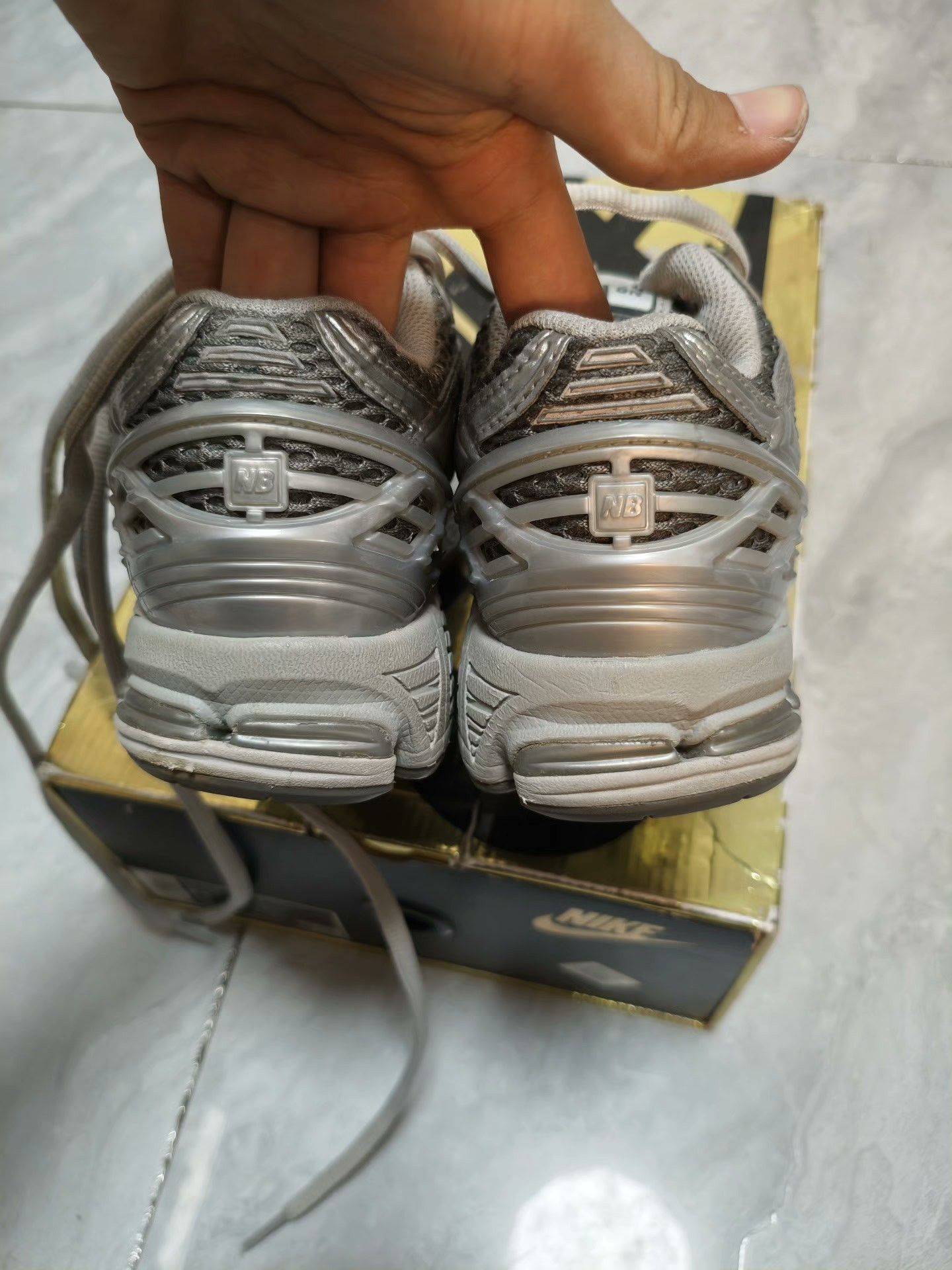 New Balance New Balance Techwear Silver Lowtop Sneakers 5 Men Size US 5 / EU 37 - 7 Thumbnail