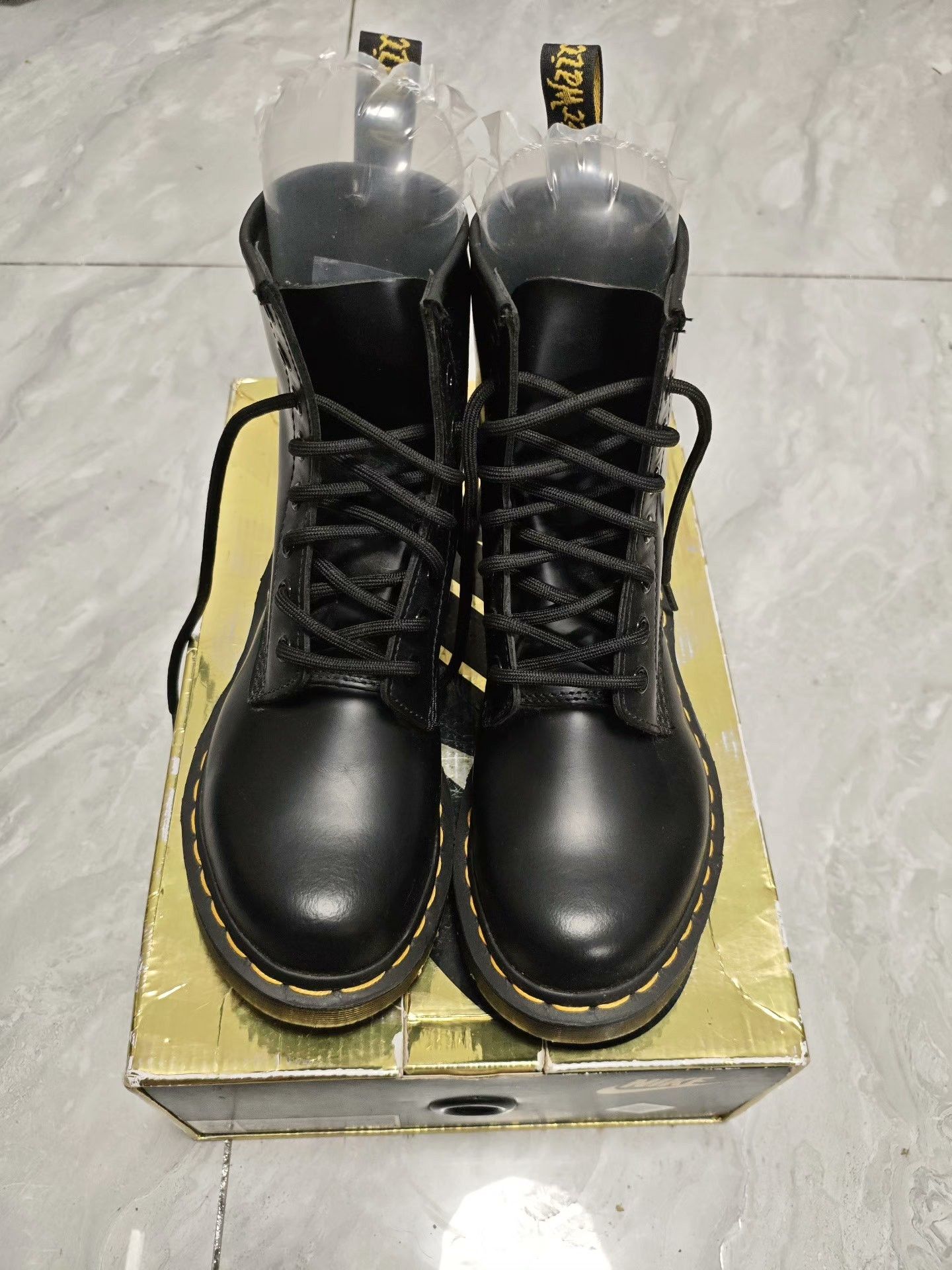 Dr. Martens Dr. Martens Casual Black Boots us_7 Women Size US 7 / IT 37 - 2 Thumbnail