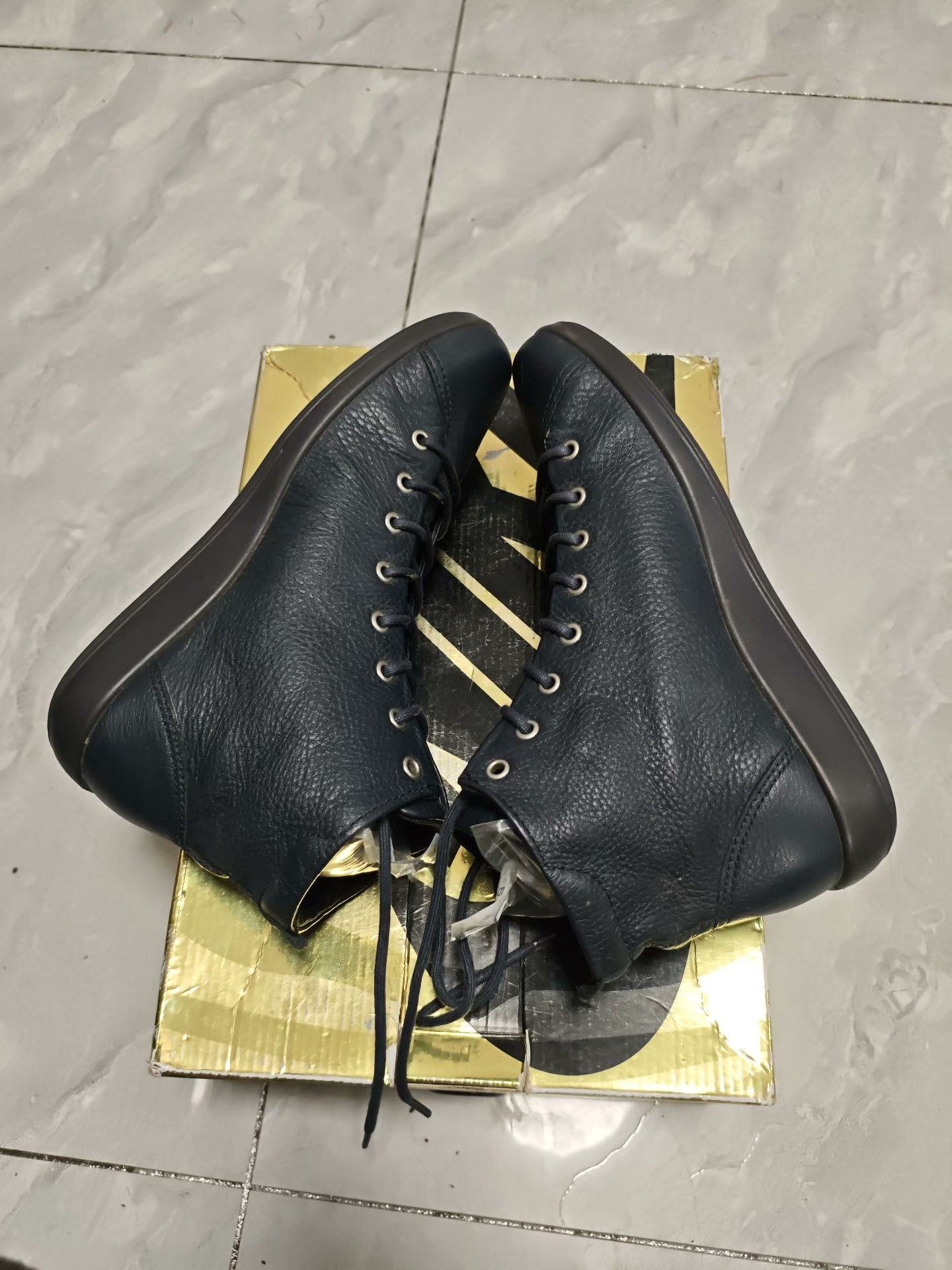 Ecco ECCO Hitop Sneakers us_9 Women Size US 9 / IT 39 - 4 Thumbnail