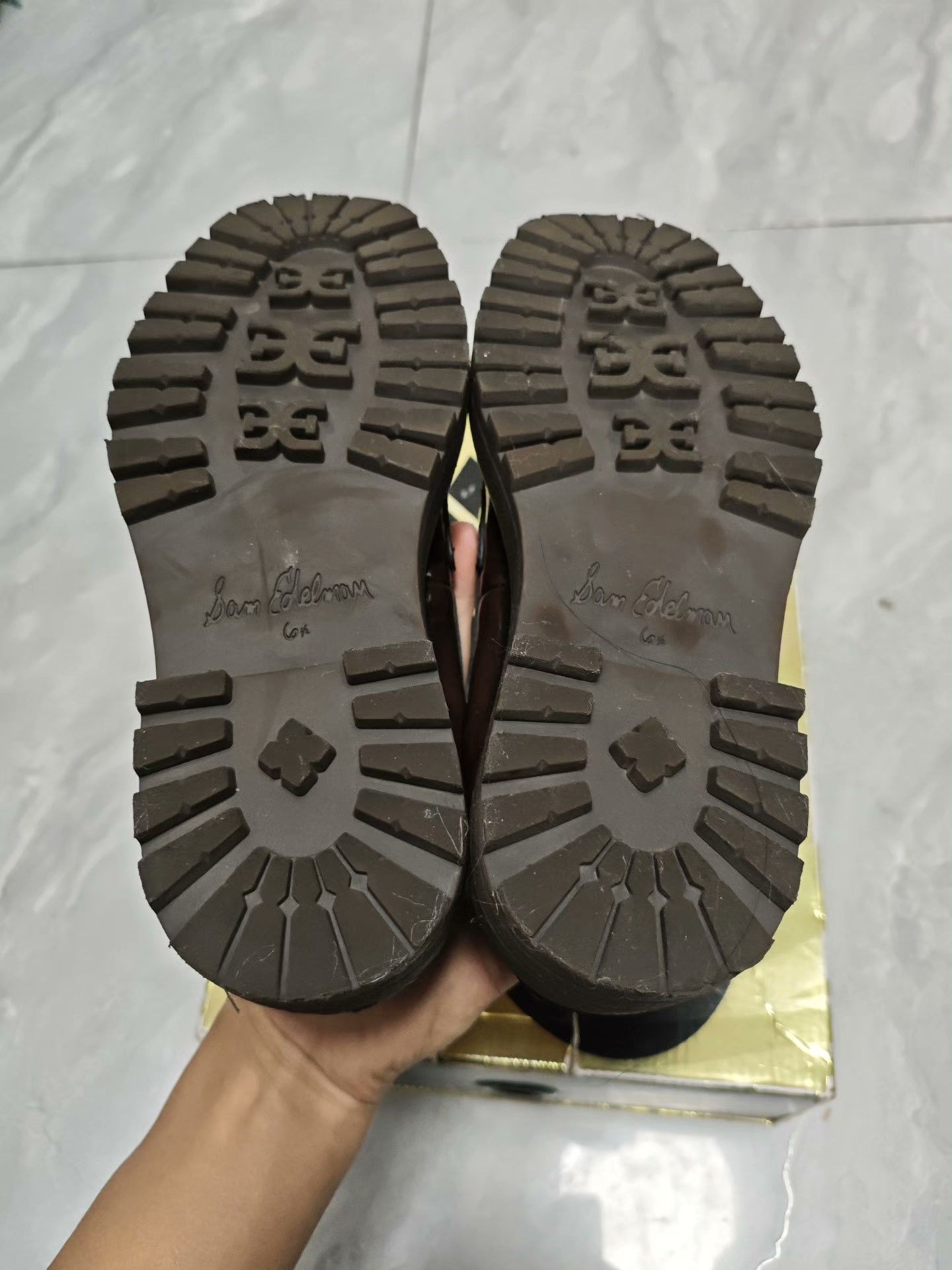 Sam Edelman Sam Edelman Metallic Gold Lowtop Sneakers us_6-5 Women Size US 6.5 / IT 36.5 - 6 Thumbnail