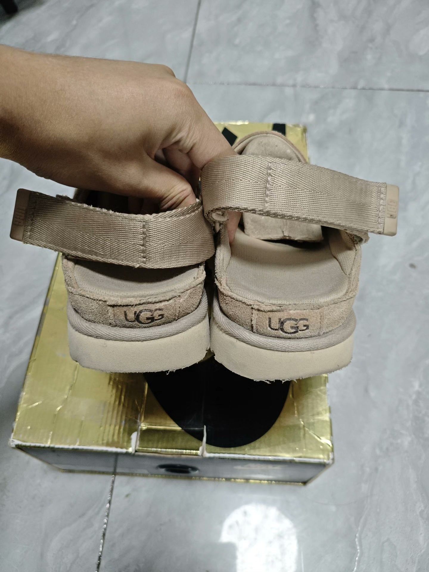 Ugg UGG Suede Beige Sandals us_8 Women Size US 8 / IT 38 - 7 Thumbnail