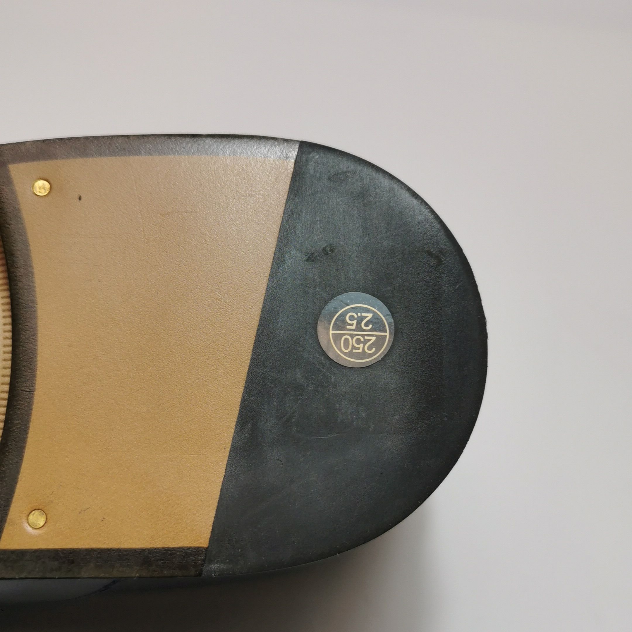 Gucci Gucci Interlocking G Chain Leather Loafers EU 41 Size US 8 / EU 41 - 10 Thumbnail