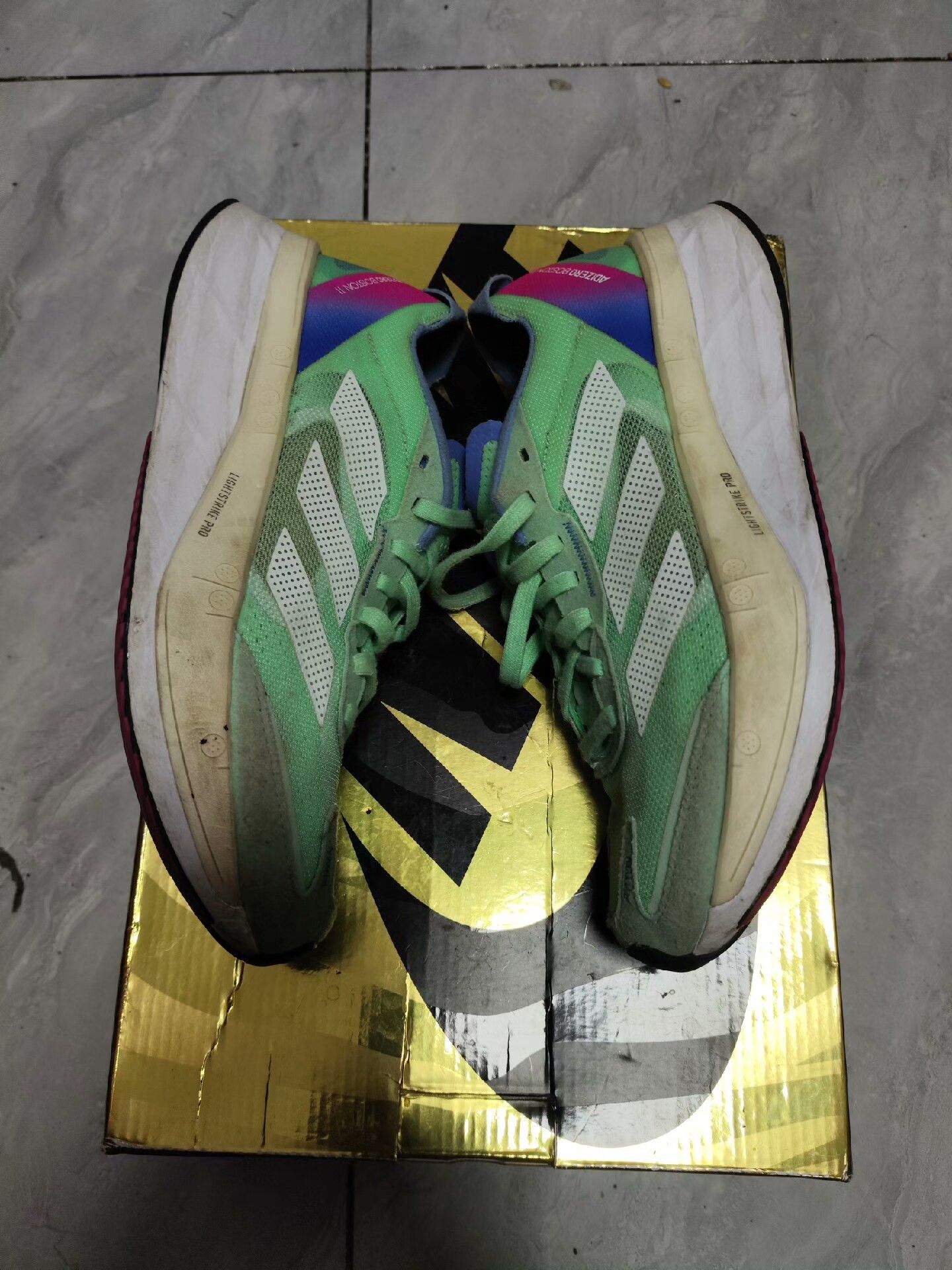Adidas Adidas Breathable Green Lowtop Sneakers us_7-5 Women Size US 7.5 / IT 37.5 - 3 Thumbnail