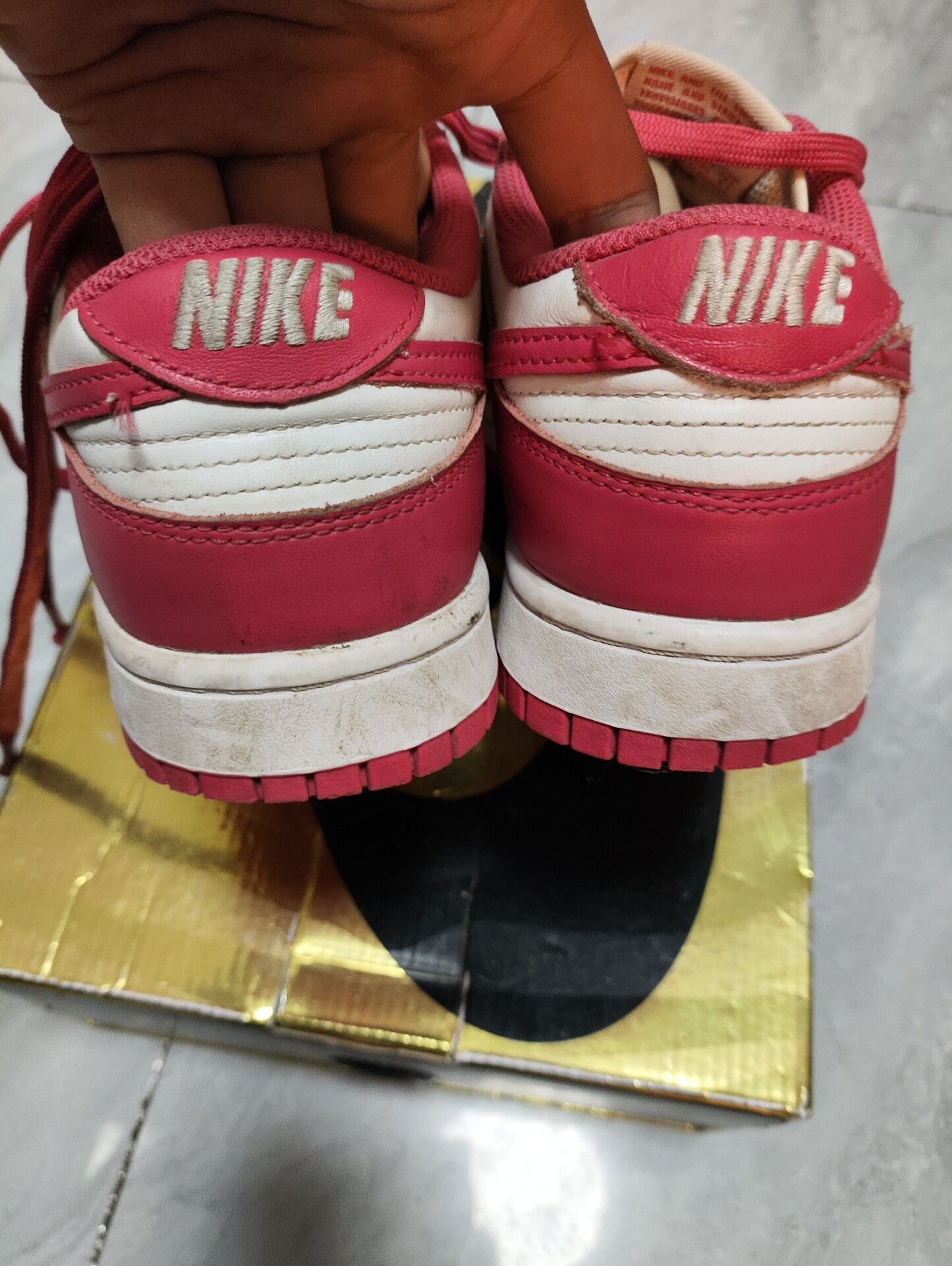 Nike Nike DUNK Pink Lowtop Sneakers 6 Men Size US 6 / EU 39 - 7 Thumbnail