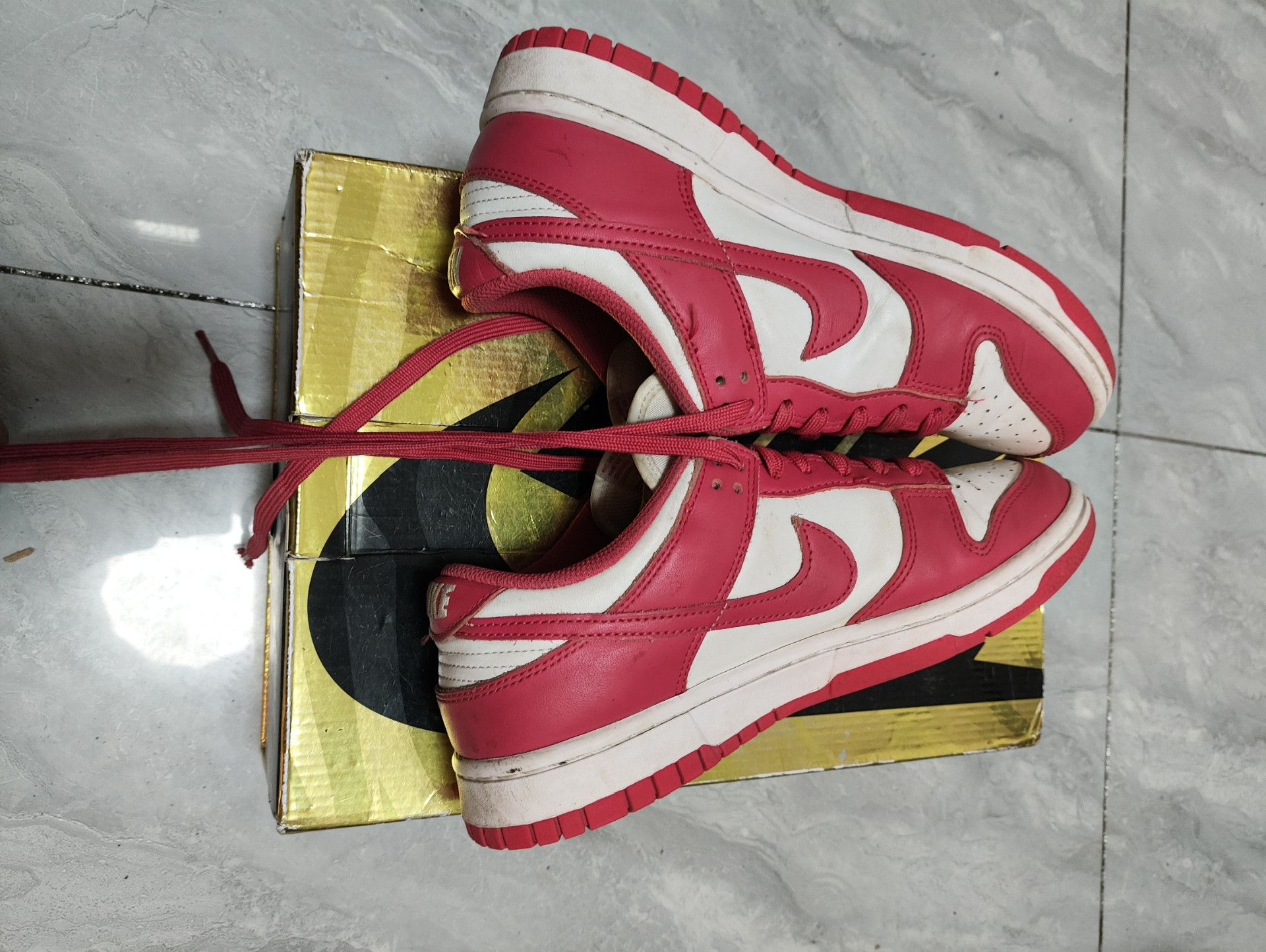 Nike Nike DUNK Pink Lowtop Sneakers 6 Men Size US 6 / EU 39 - 4 Thumbnail
