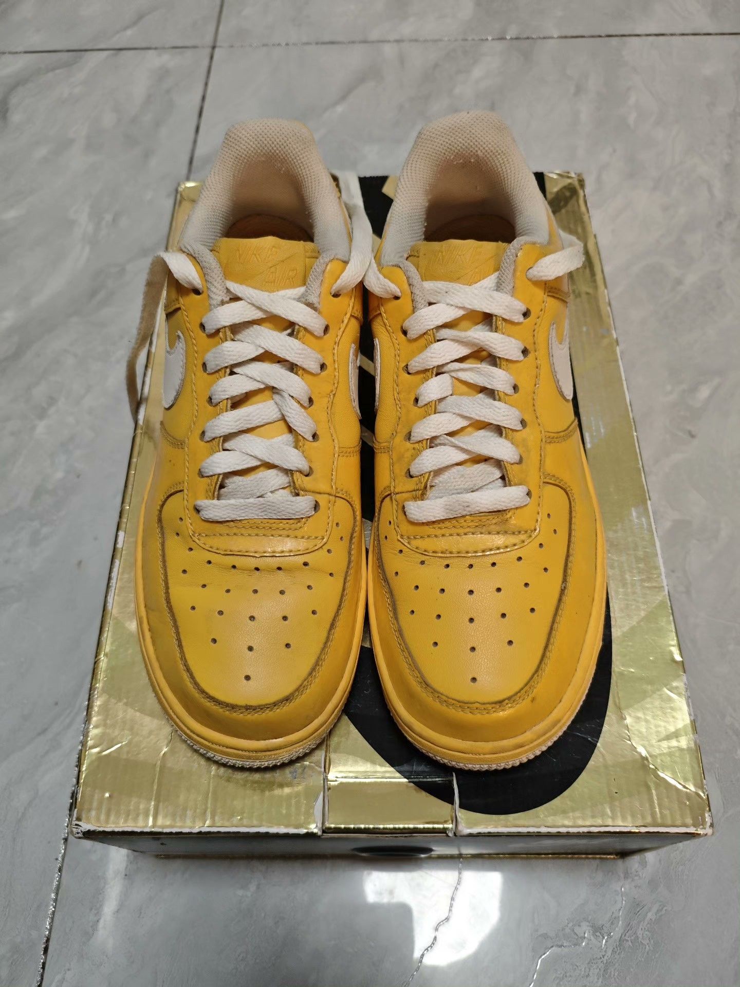 Nike Nike Limited Lowtop Sneakers 5.5 Men Size US 5.5 / EU 38 - 2 Thumbnail