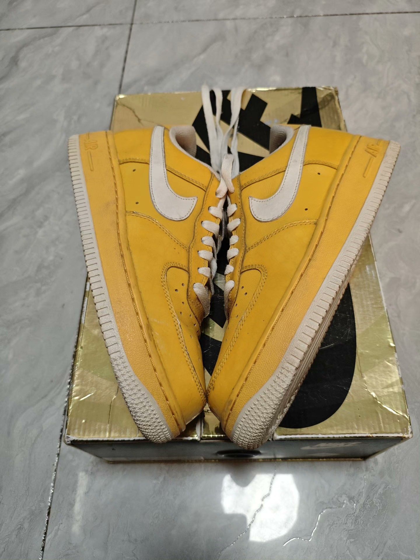 Nike Nike Limited Lowtop Sneakers 5.5 Men Size US 5.5 / EU 38 - 3 Thumbnail