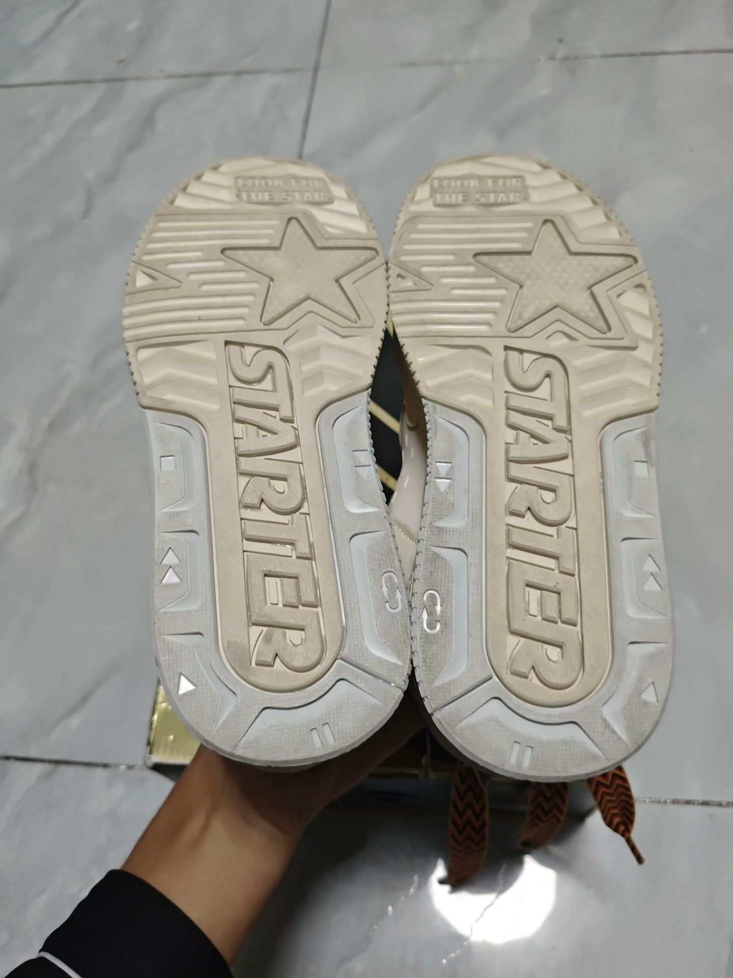 Starter Starter Leather White Lowtop Sneakers us_7 Women Size US 7 / IT 37 - 6 Thumbnail