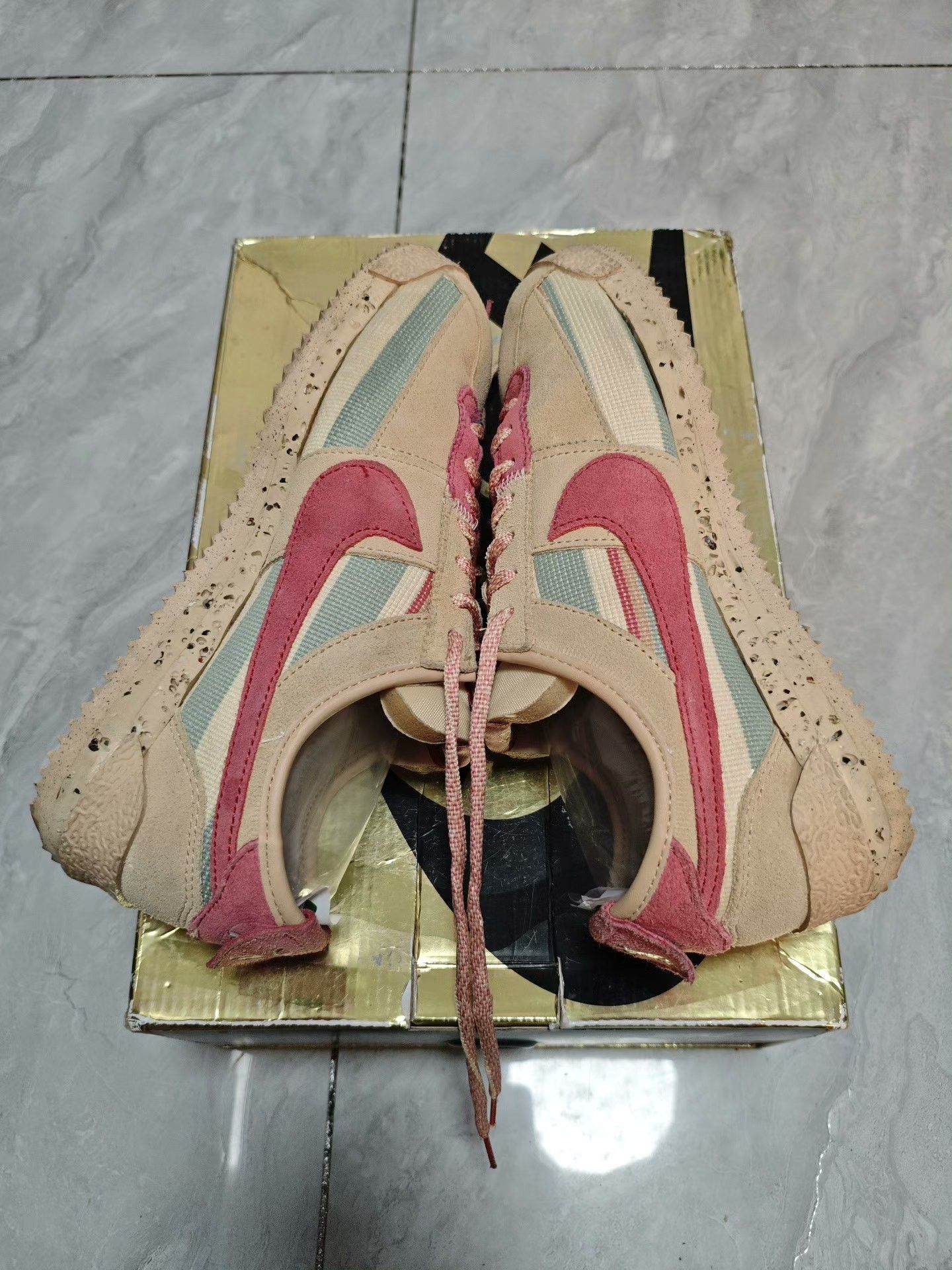 Nike Nike Pink Lowtop Sneakers 6 Men Size US 6 / EU 39 - 4 Thumbnail