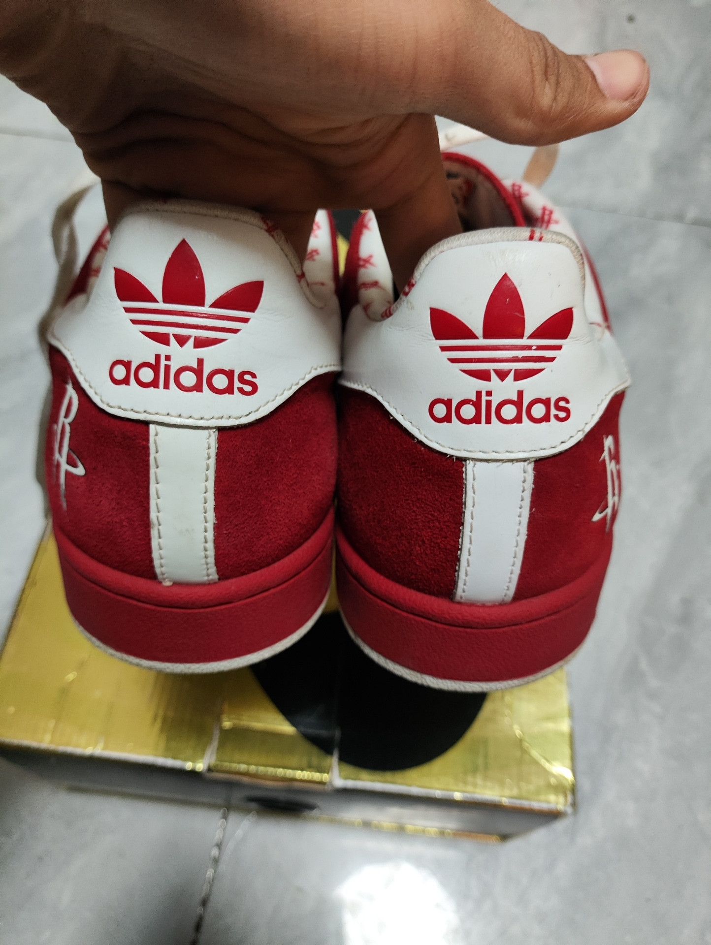 Adidas Adidas Limited Rare Lowtop Sneakers 10 Men Size US 10 / EU 43 - 7 Thumbnail