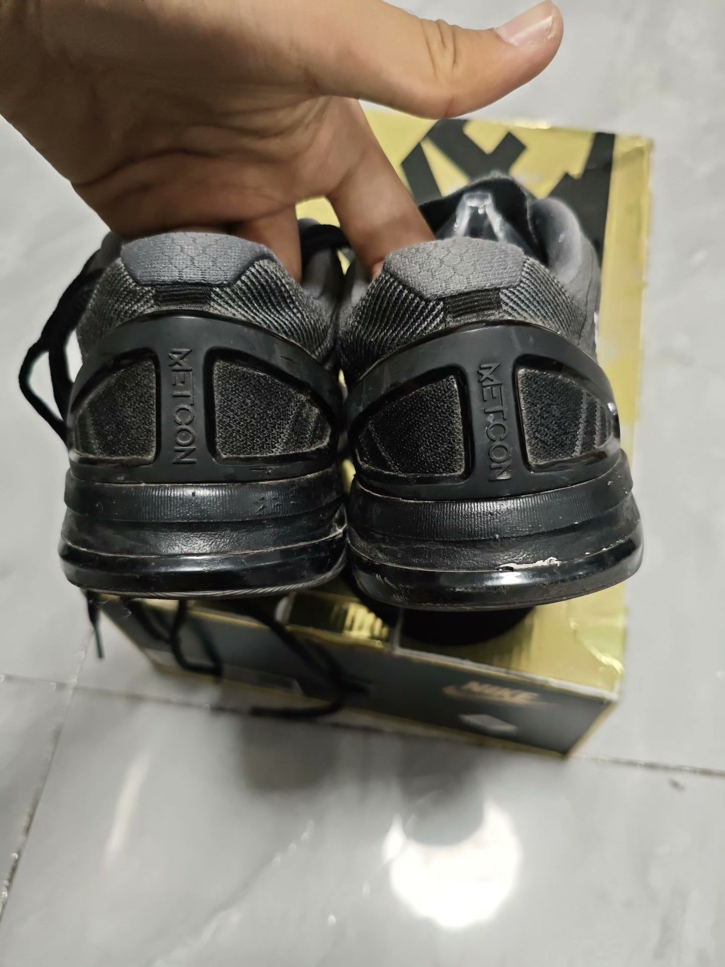 Nike Nike Black Lowtop Sneakers us_6-5 Women Size US 6.5 / IT 36.5 - 7 Thumbnail