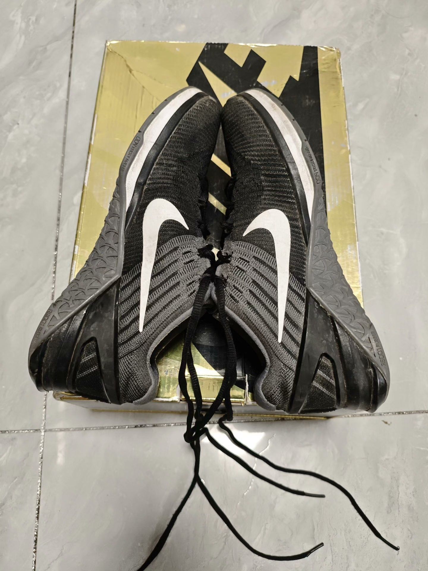 Nike Nike Black Lowtop Sneakers us_6-5 Women Size US 6.5 / IT 36.5 - 4 Thumbnail