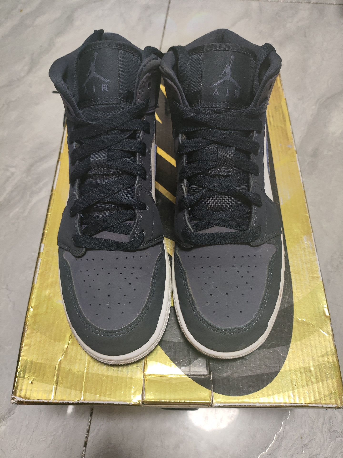 Jordan Brand Jordan Brand AIR JORDAN Purple Lowtop Sneakers 5 Men Size US 5 / EU 37 - 2 Thumbnail