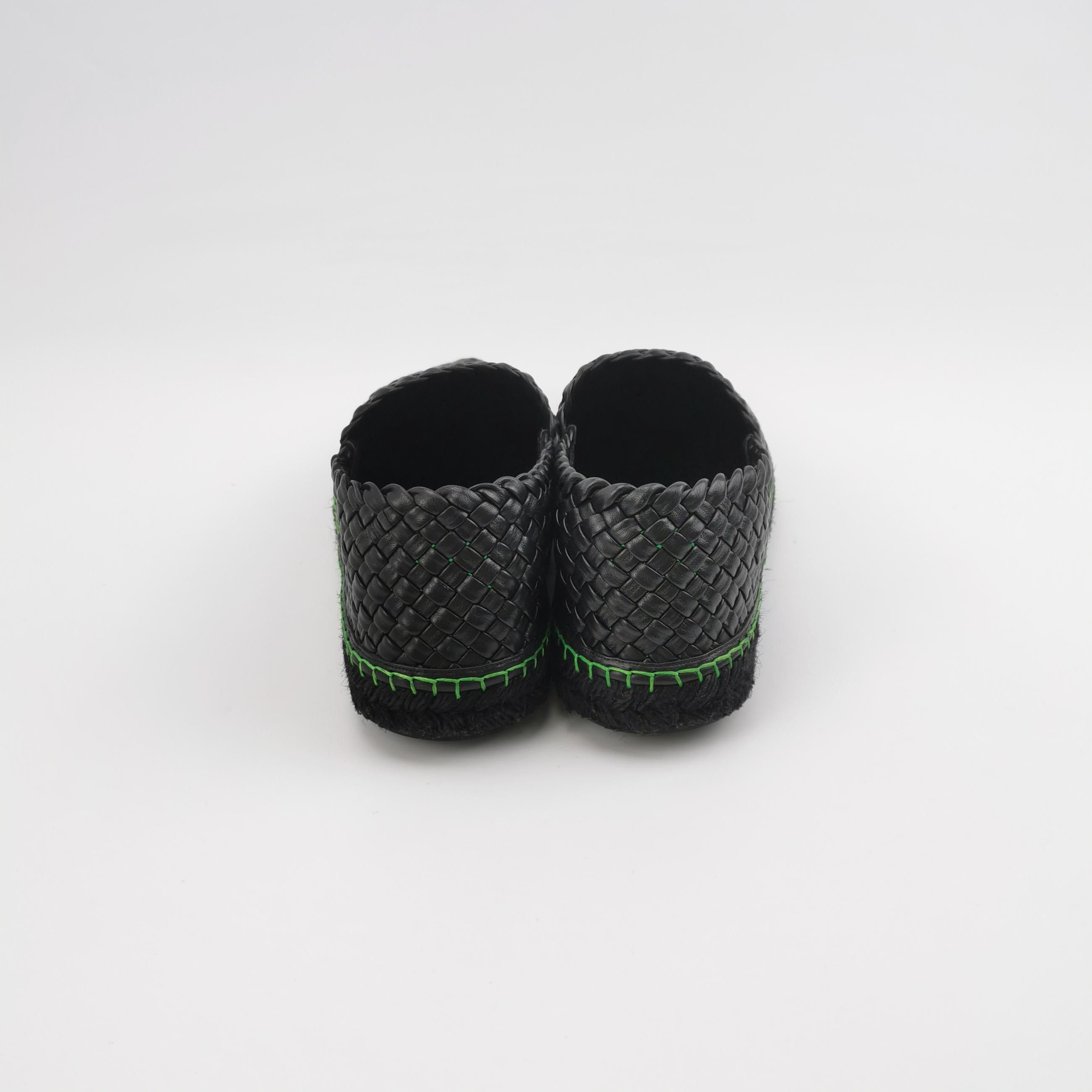 Bottega Veneta Bottega Veneta Intrecciato Woven Slip-Ons Size 42 Size US 9 / EU 42 - 5 Thumbnail