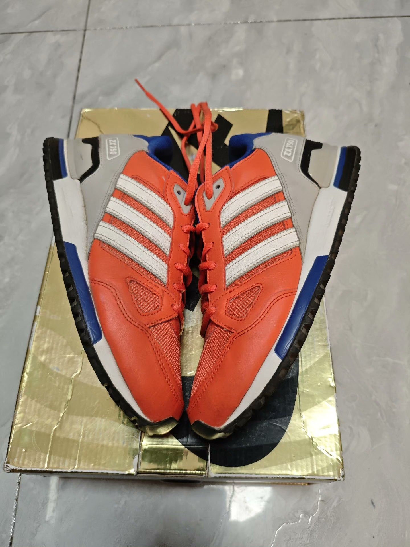 Adidas Adidas Red Lowtop Sneakers 5.5 Men Size US 5.5 / EU 38 - 3 Thumbnail
