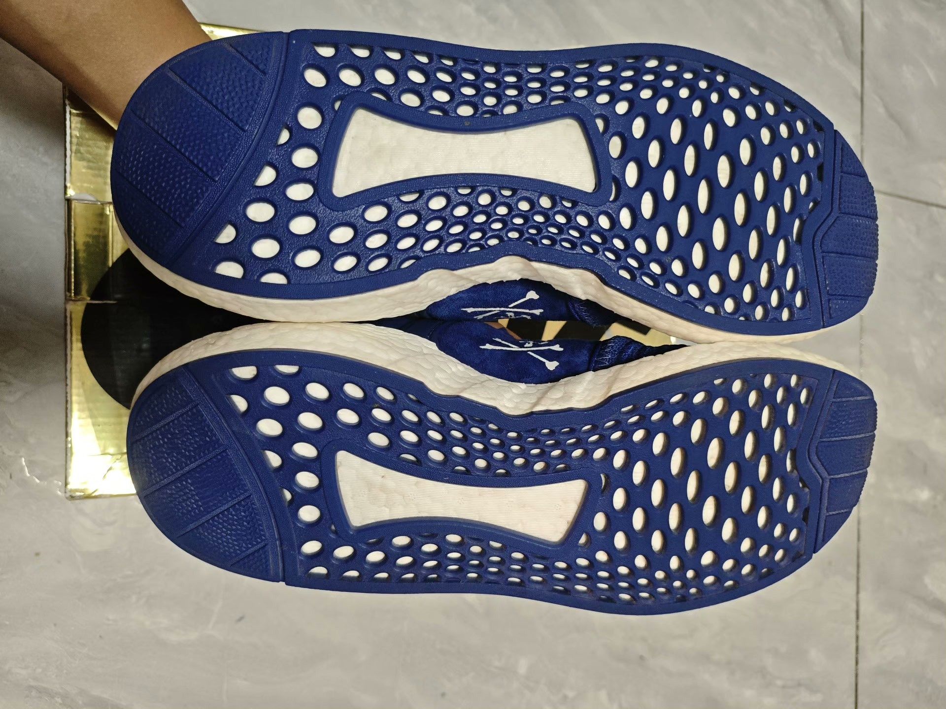 Adidas Adidas Blue Lowtop Sneakers 9 Men Size US 9 / EU 42 - 5 Thumbnail