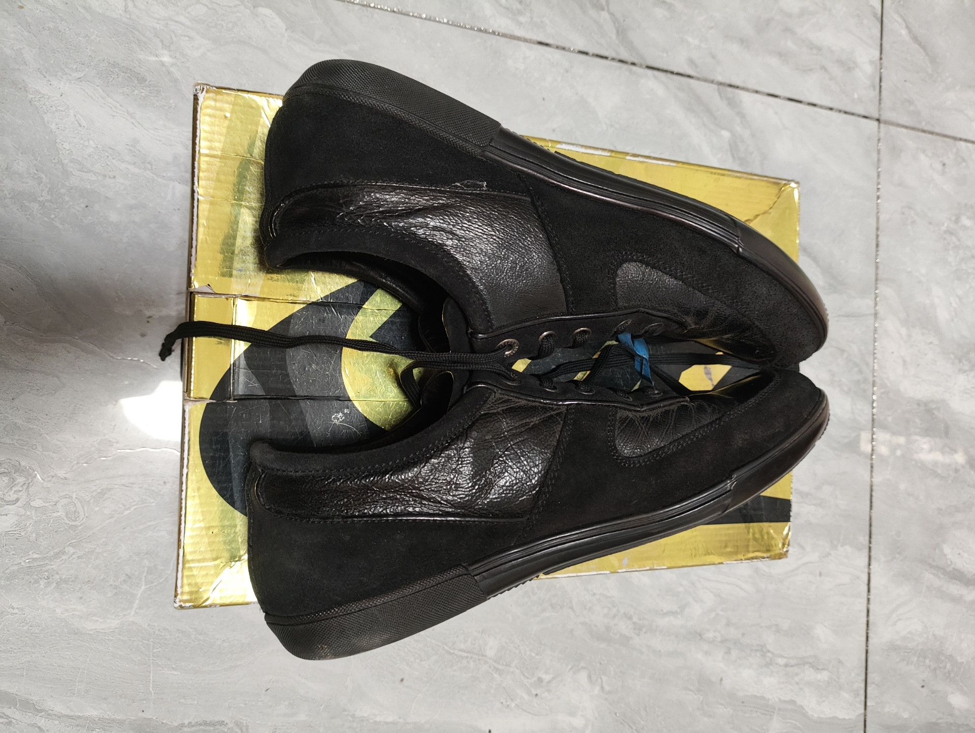 Oni Oni Casual Black Lowtop Sneakers 10.5 Men Size US 10.5 / EU 43-44 - 5 Thumbnail