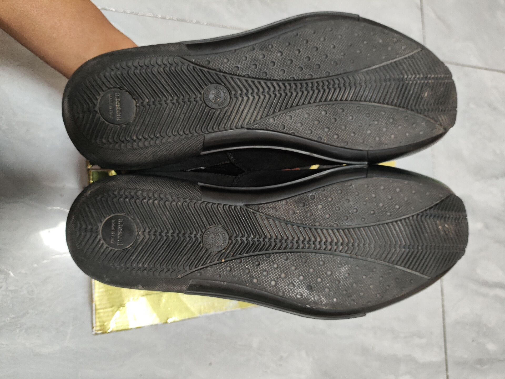 Oni Oni Casual Black Lowtop Sneakers 10.5 Men Size US 10.5 / EU 43-44 - 6 Thumbnail