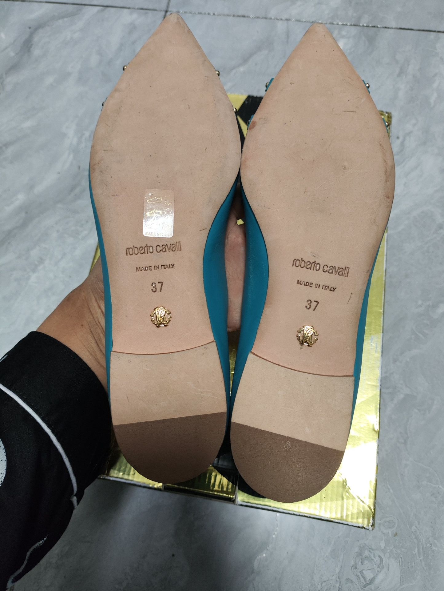 Roberto Cavalli Roberto Cavalli Lowtop Sneakers us_7 Women Size US 7 / IT 37 - 6 Thumbnail