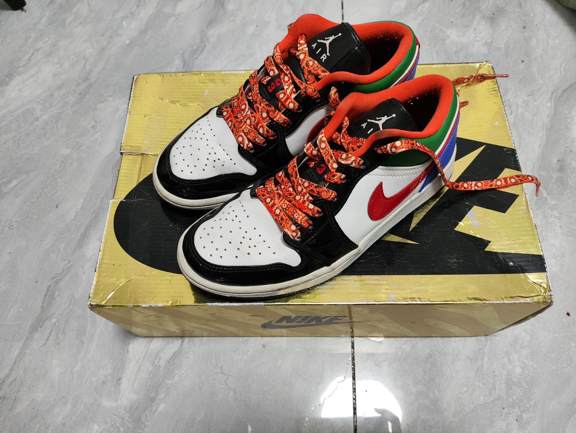 Jordan Brand Jordan Brand Black Hitop Sneakers us_6-5 Women Size US 6.5 / IT 36.5 - 2 Thumbnail