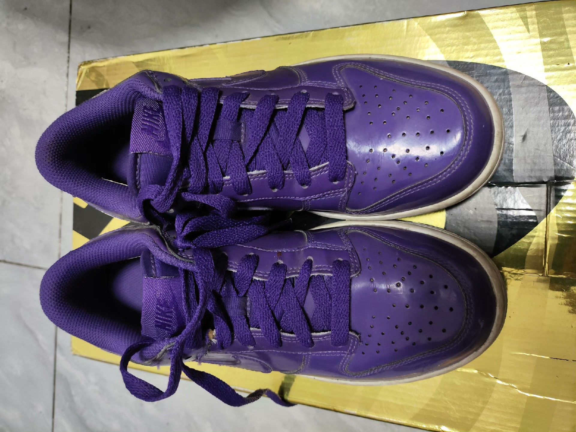 Nike Nike DUNK Rare Purple Lowtop Sneakers 5 Men Size US 5 / EU 37 - 2 Thumbnail
