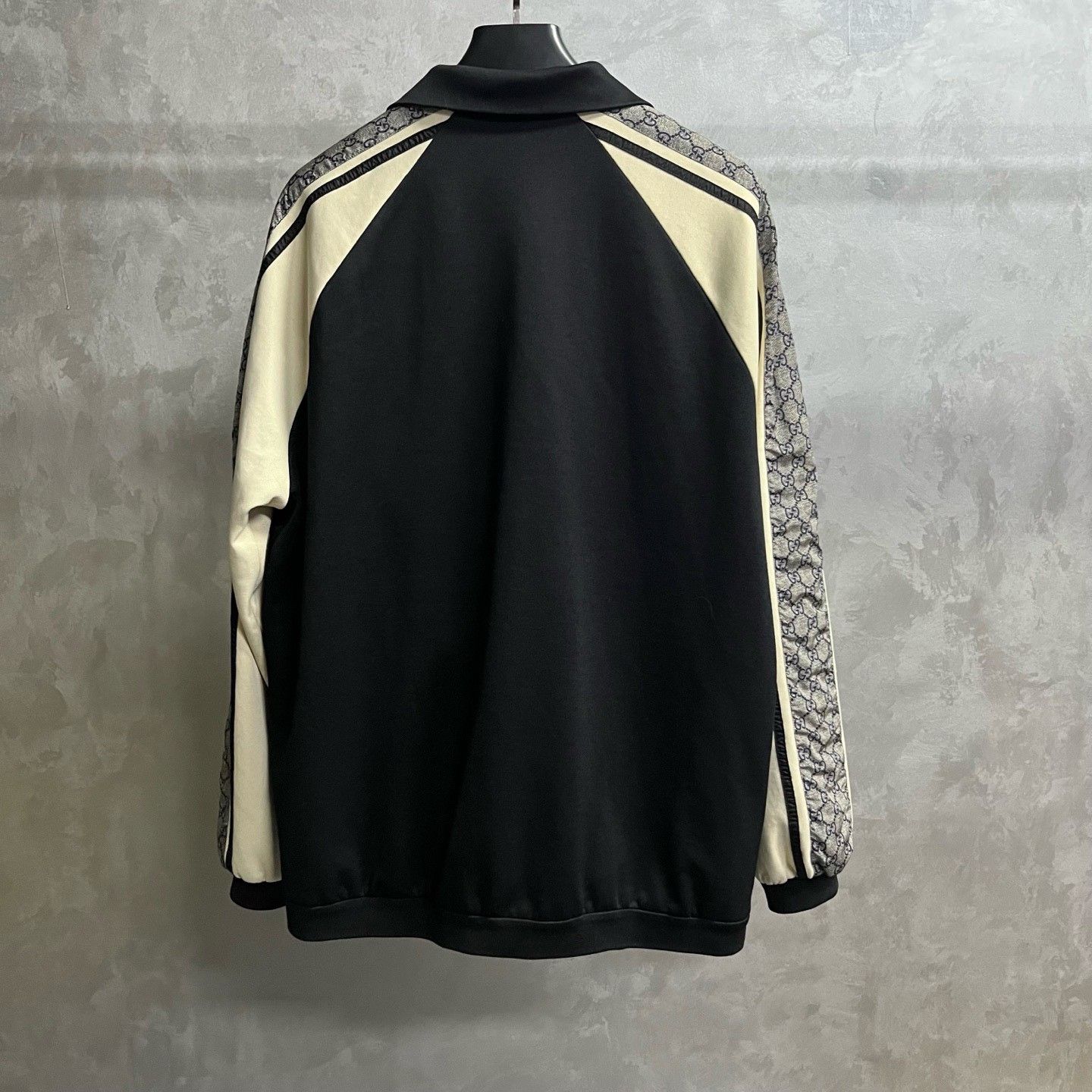 Gucci Gucci Retro Black Light Jacket xl Men Size US XL / EU 56 / 4 - 5 Thumbnail
