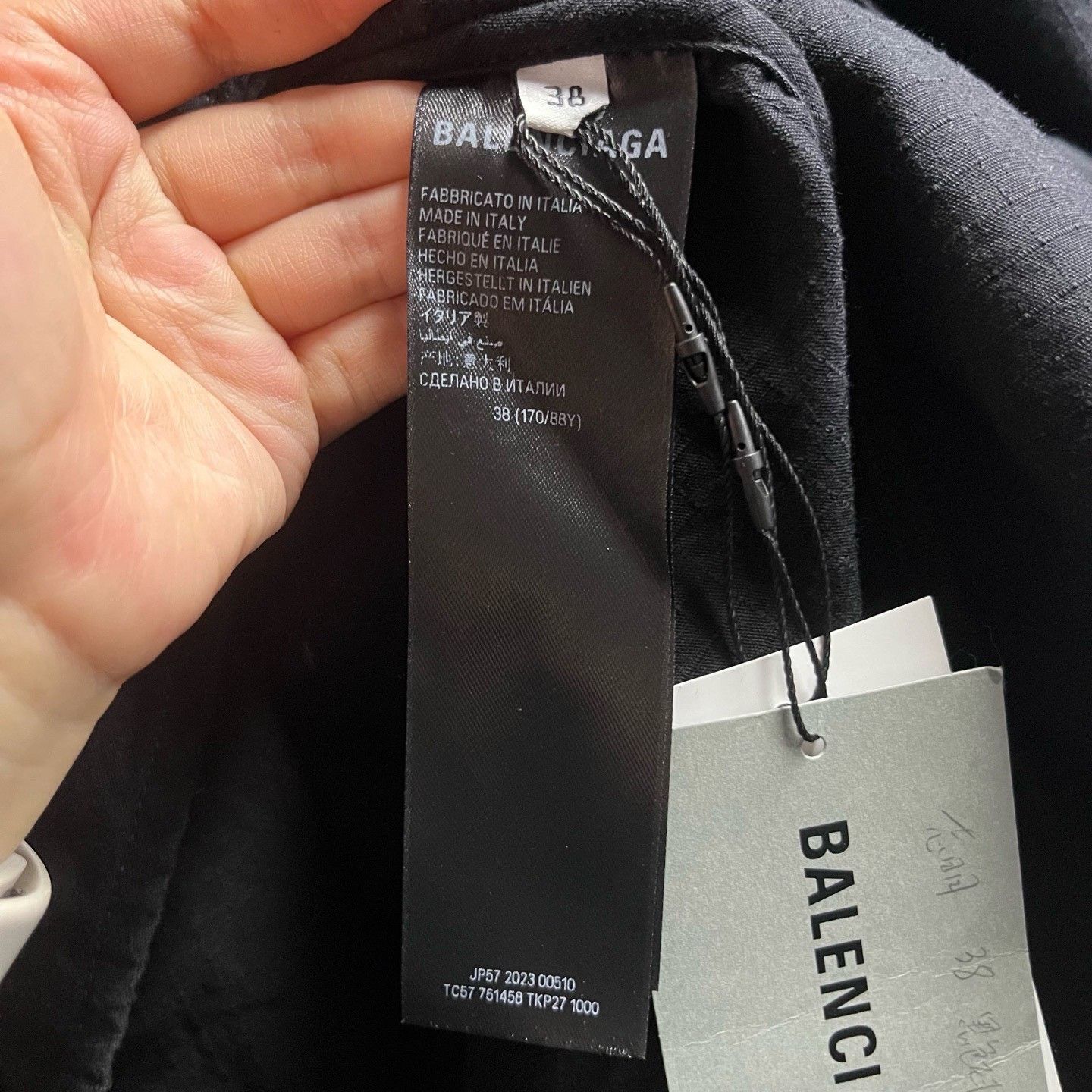 Balenciaga Balenciaga Printed Black Shirt xxs Men Size US XXS / EU 40 - 7 Thumbnail