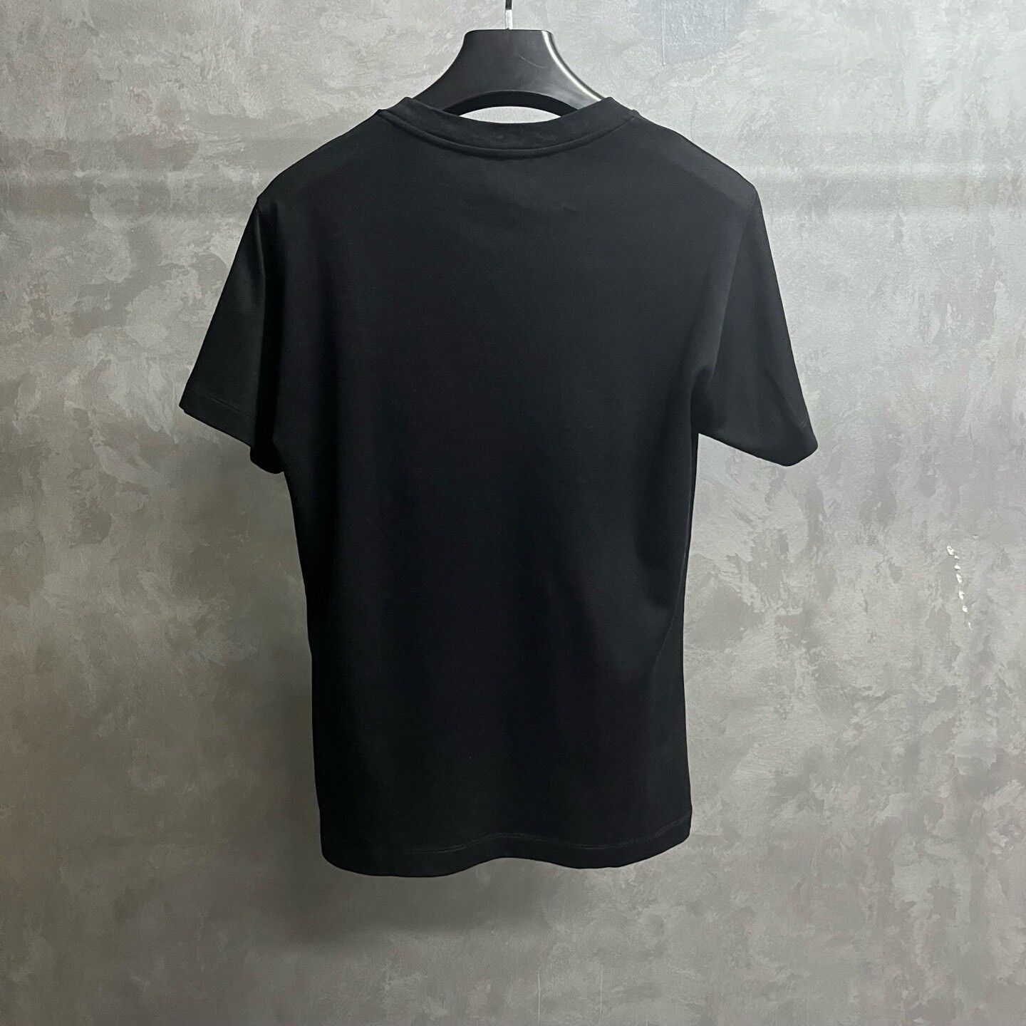 Louis Vuitton Louis Vuitton Cotton Black T-Shirt m Men Size US M / EU 48-50 / 2 - 5 Thumbnail