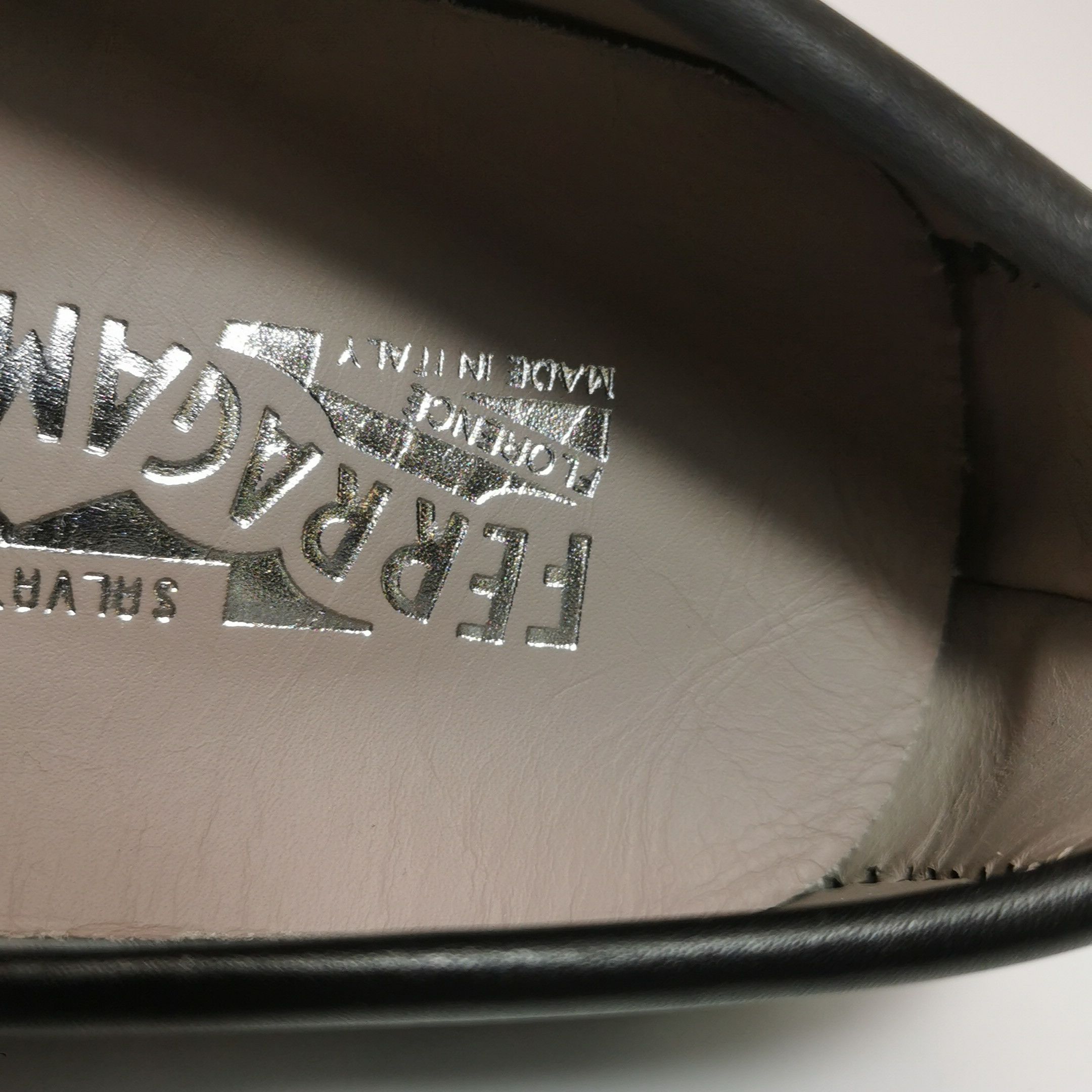 Salvatore Ferragamo Salvatore Ferragamo Lagos Gancini Loafers 43 Size US 10 / EU 43 - 11 Thumbnail