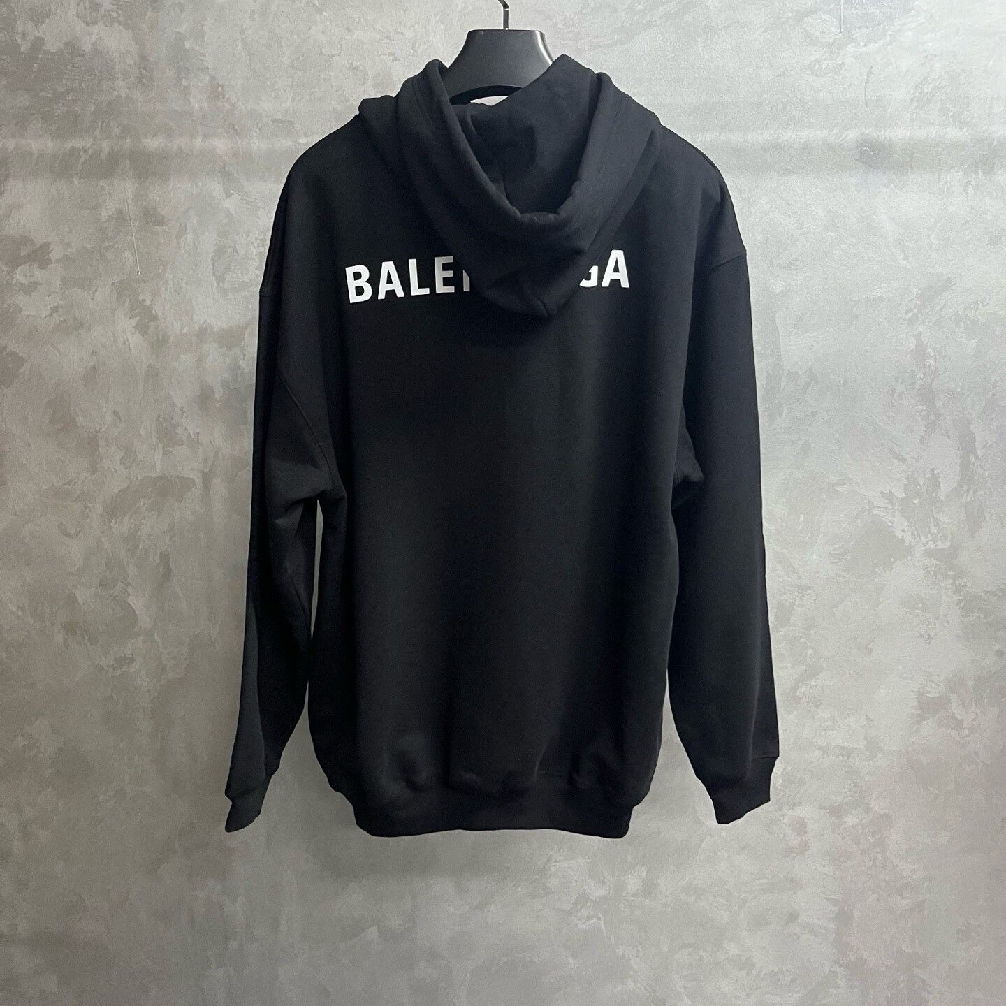 Balenciaga Balenciaga Retro Printed Black Hoodie s Men Size US S / EU 44-46 / 1 - 2 Thumbnail
