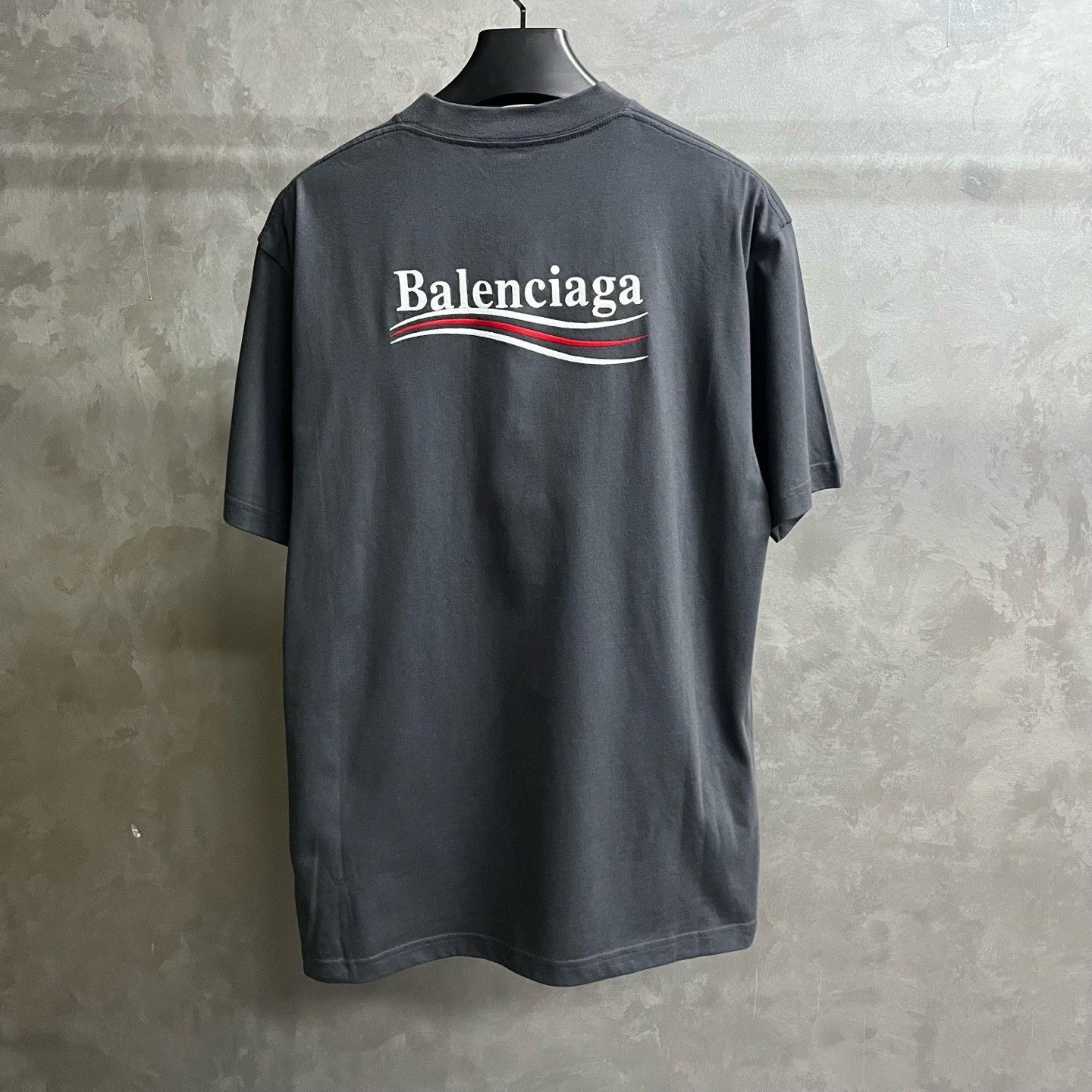 Balenciaga Balenciaga Retro Printed Blue T-Shirt xs Men Size US XS / EU 42 / 0 - 5 Thumbnail
