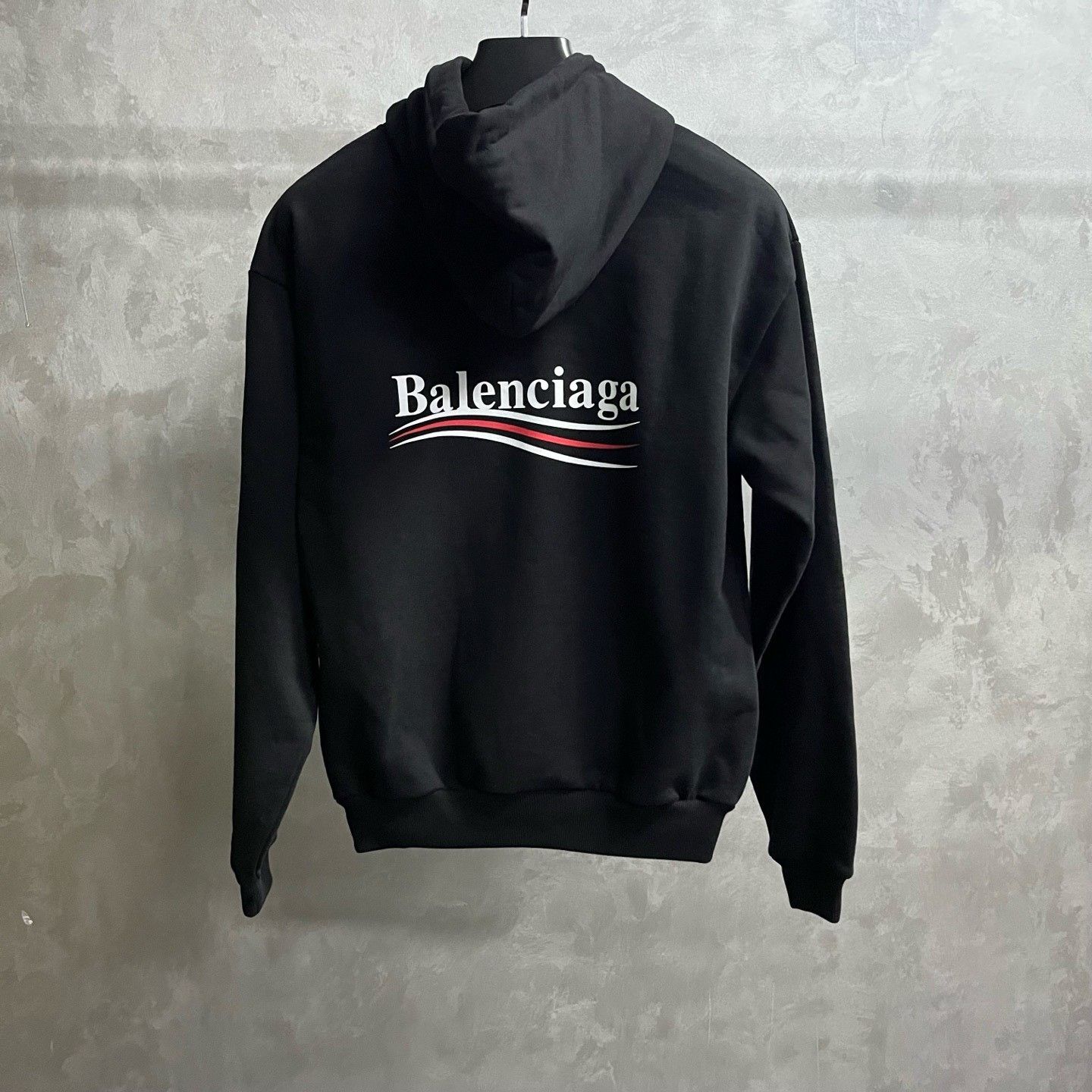 Balenciaga Balenciaga Retro Printed Black Hoodie xs Men Size US XS / EU 42 / 0 - 5 Thumbnail